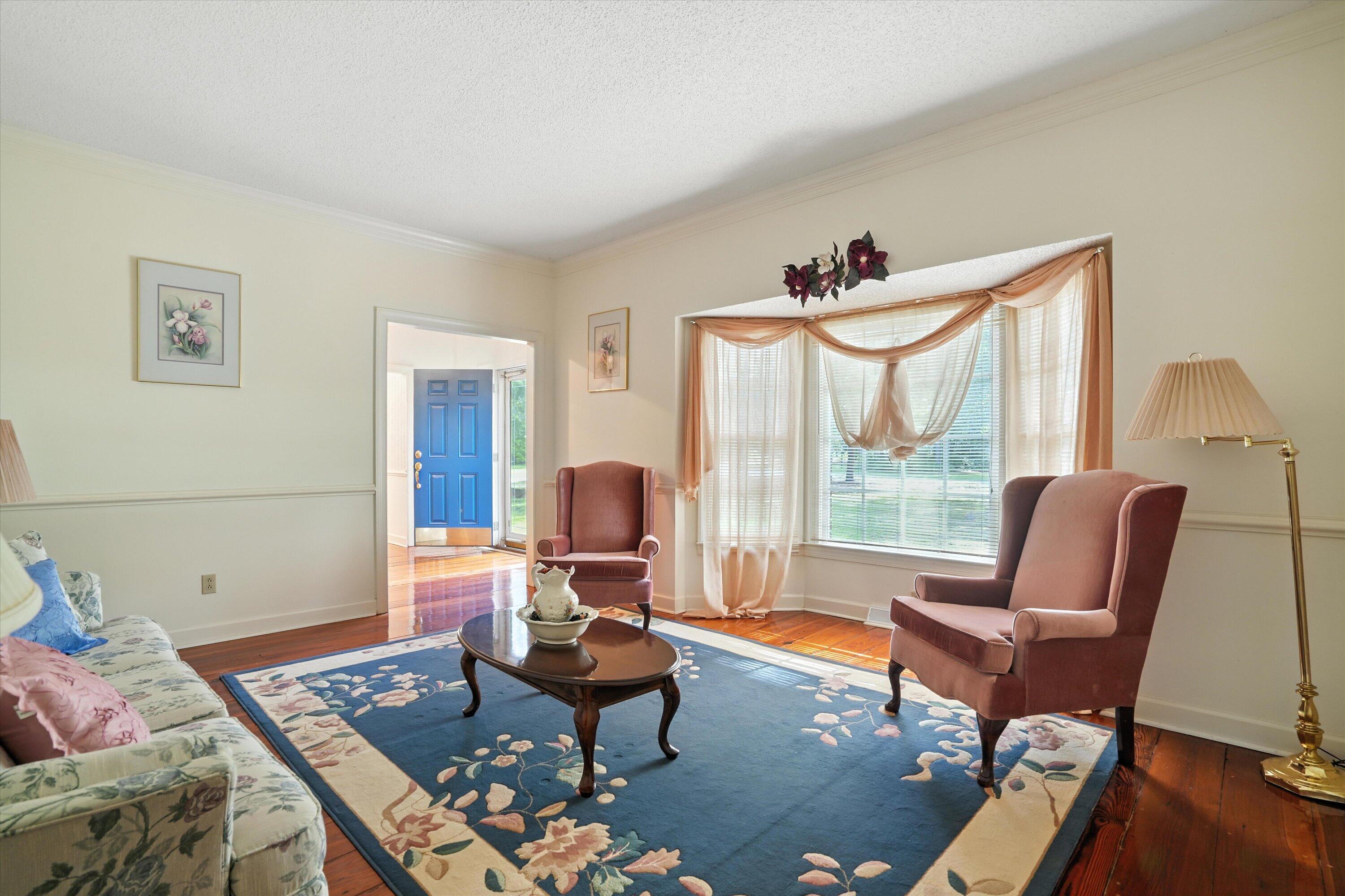 160 Scalybark Road, Summerville