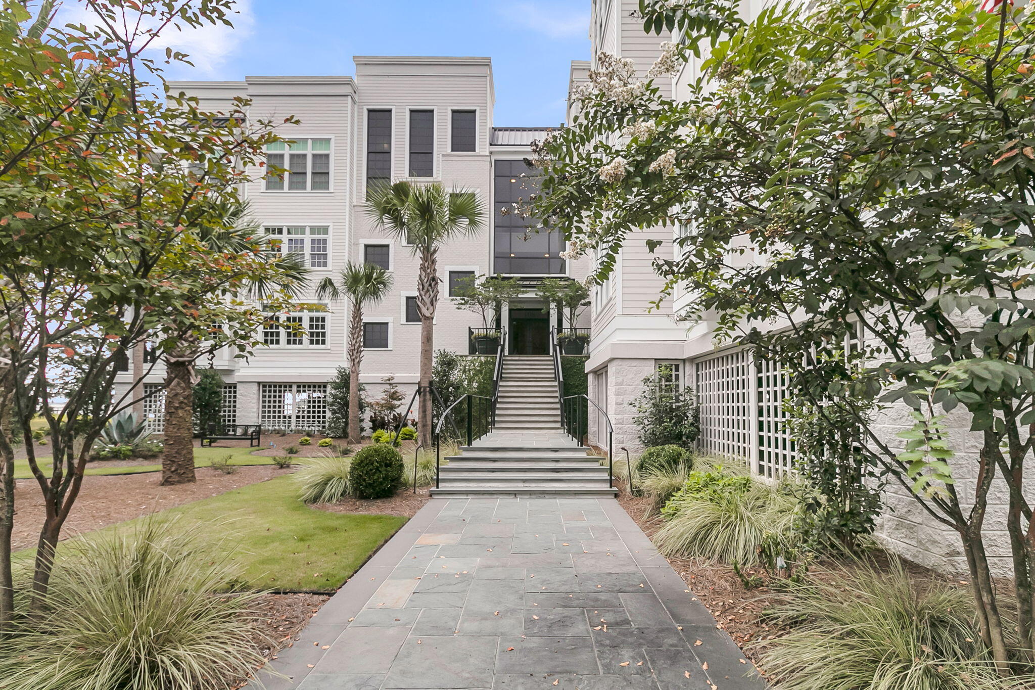 108 Fairbanks Oak Alley # 402, Charleston Unit: 402
