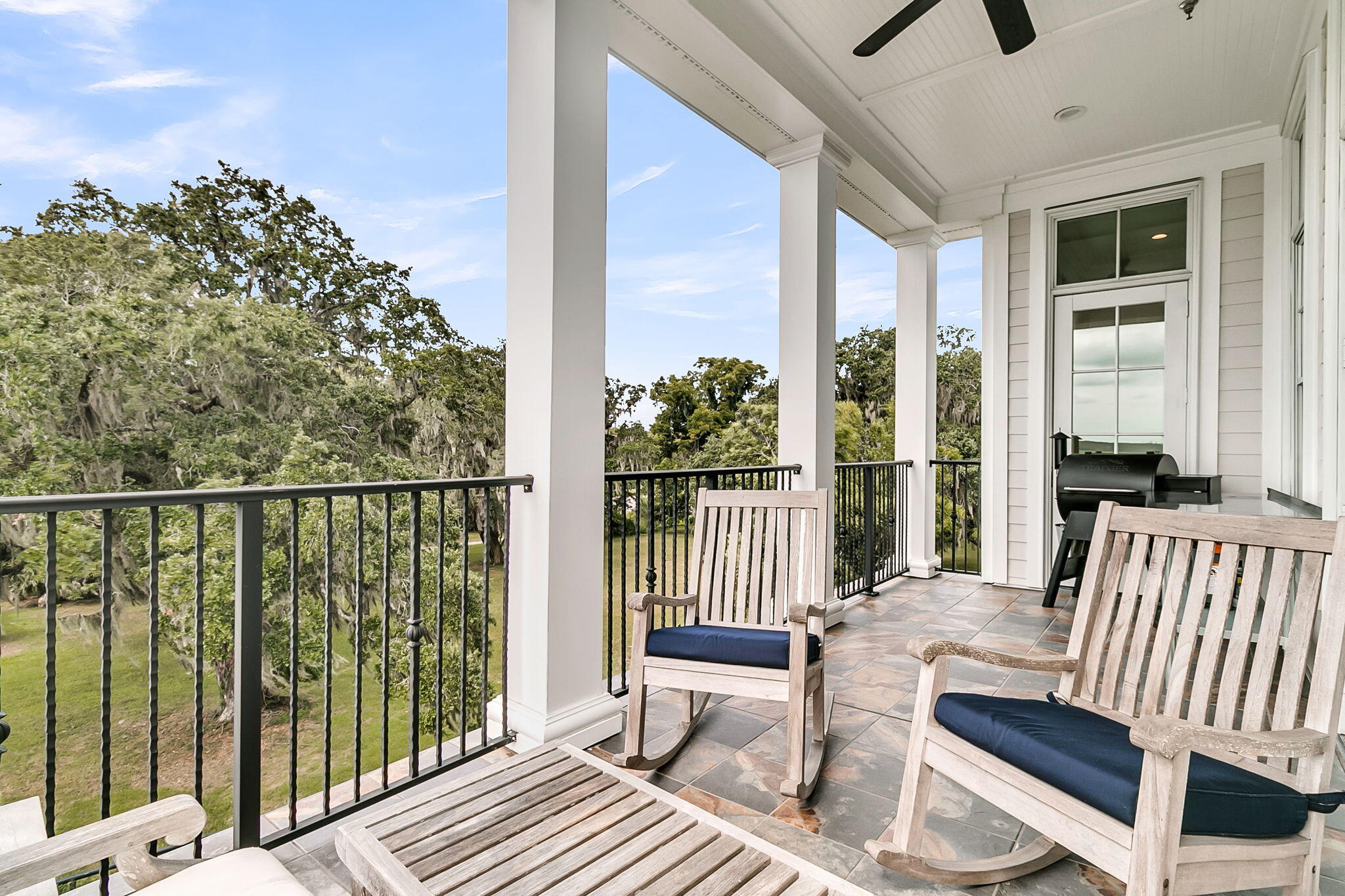 108 Fairbanks Oak Alley # 402, Charleston Unit: 402
