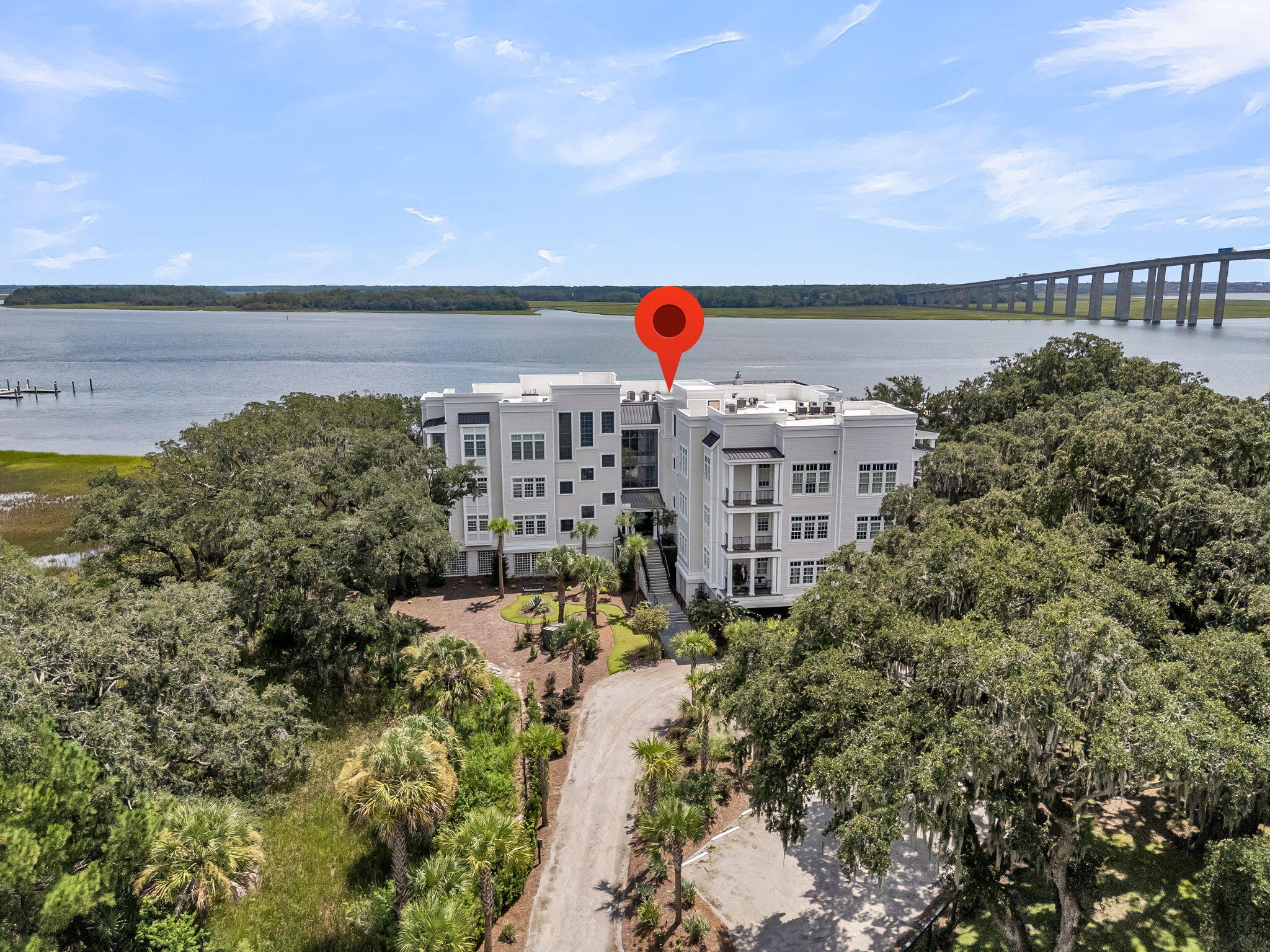 108 Fairbanks Oak Alley # 402, Charleston Unit: 402