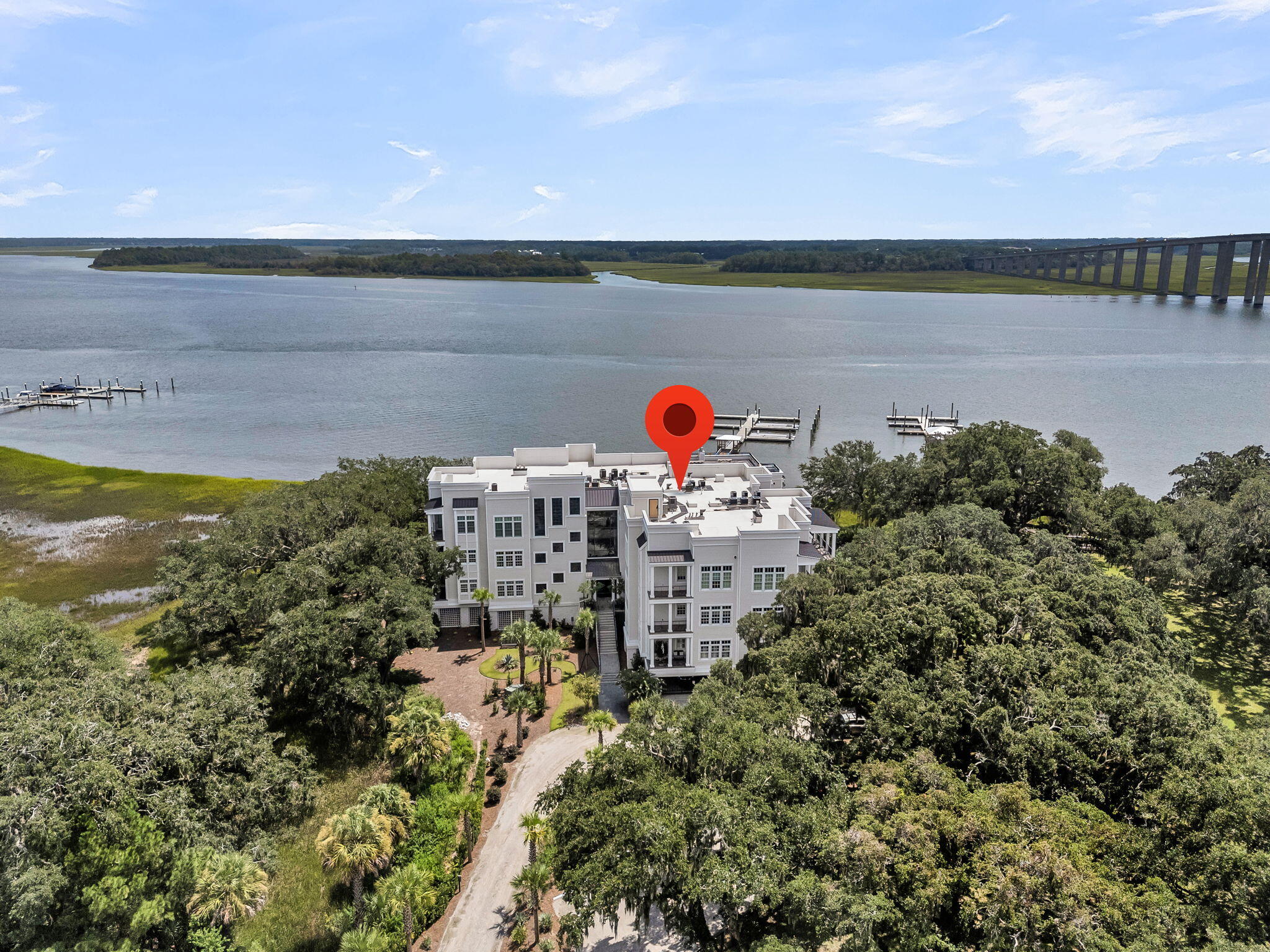 108 Fairbanks Oak Alley # 402, Charleston Unit: 402