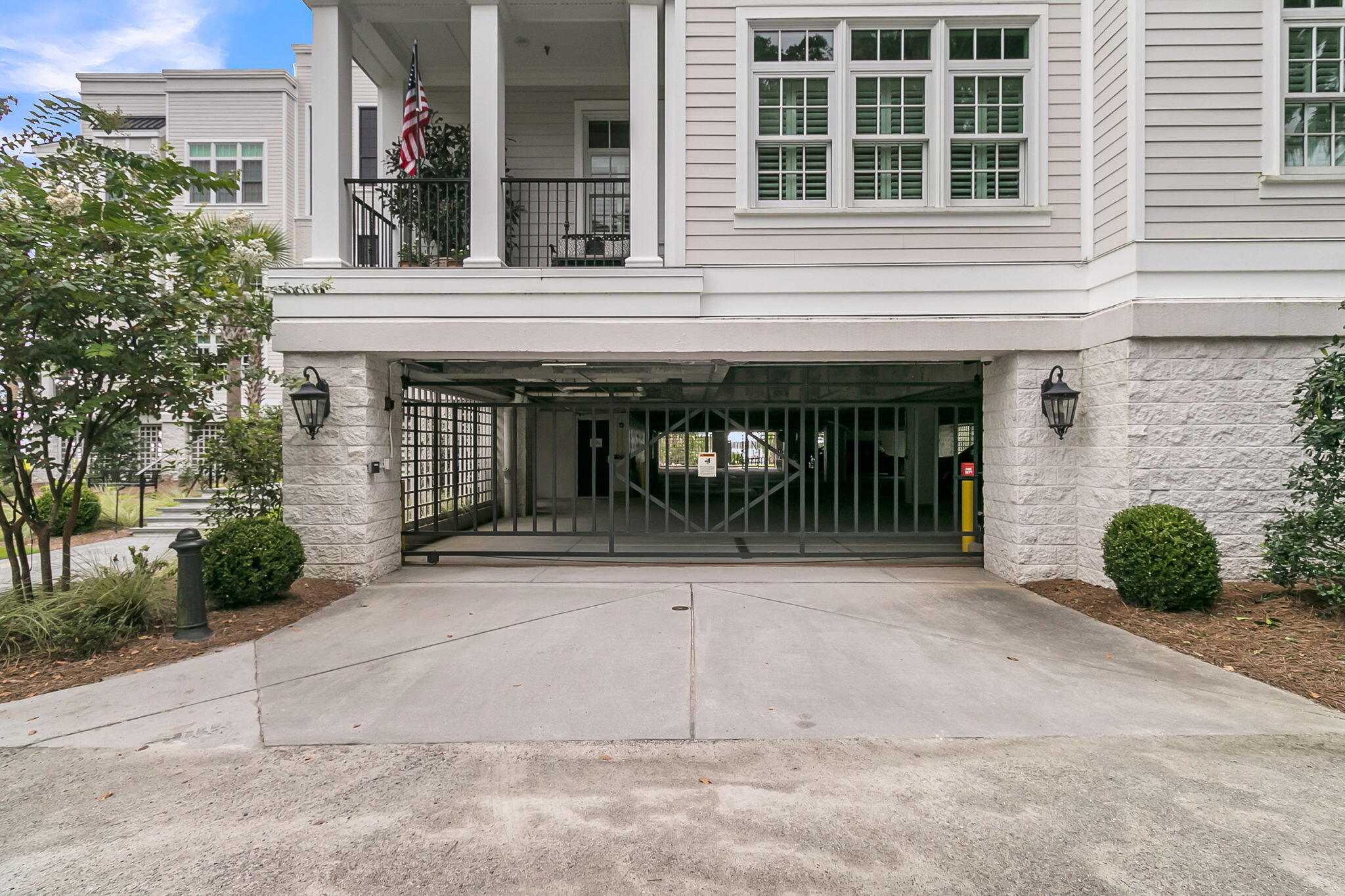 108 Fairbanks Oak Alley # 402, Charleston Unit: 402