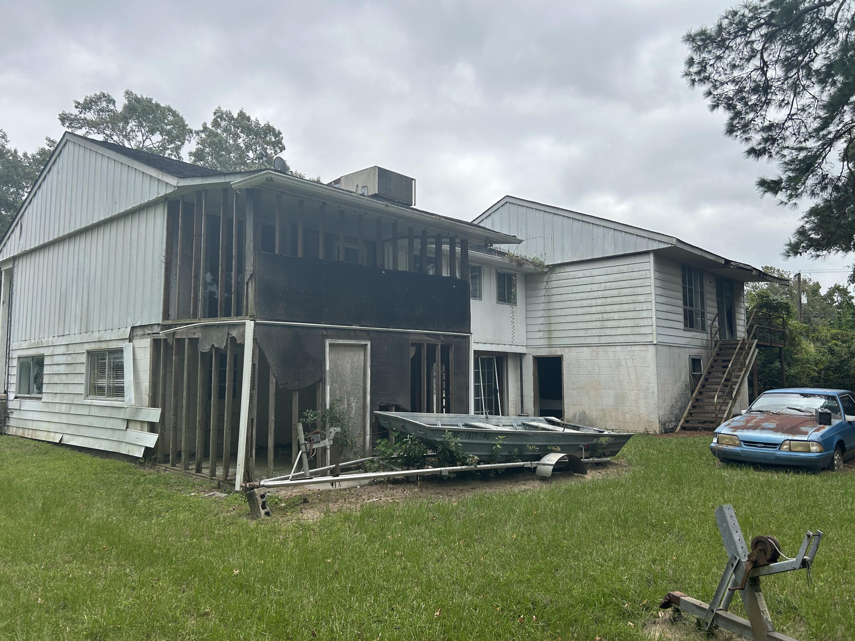 1812 Manigault Place