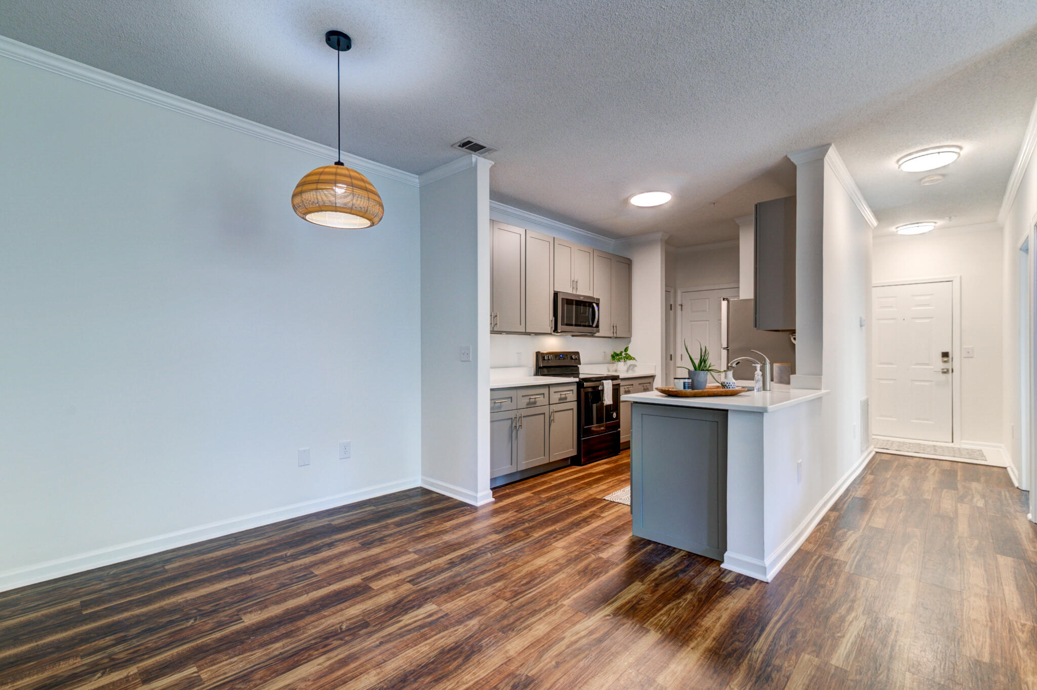 45 Sycamore Avenue # 225