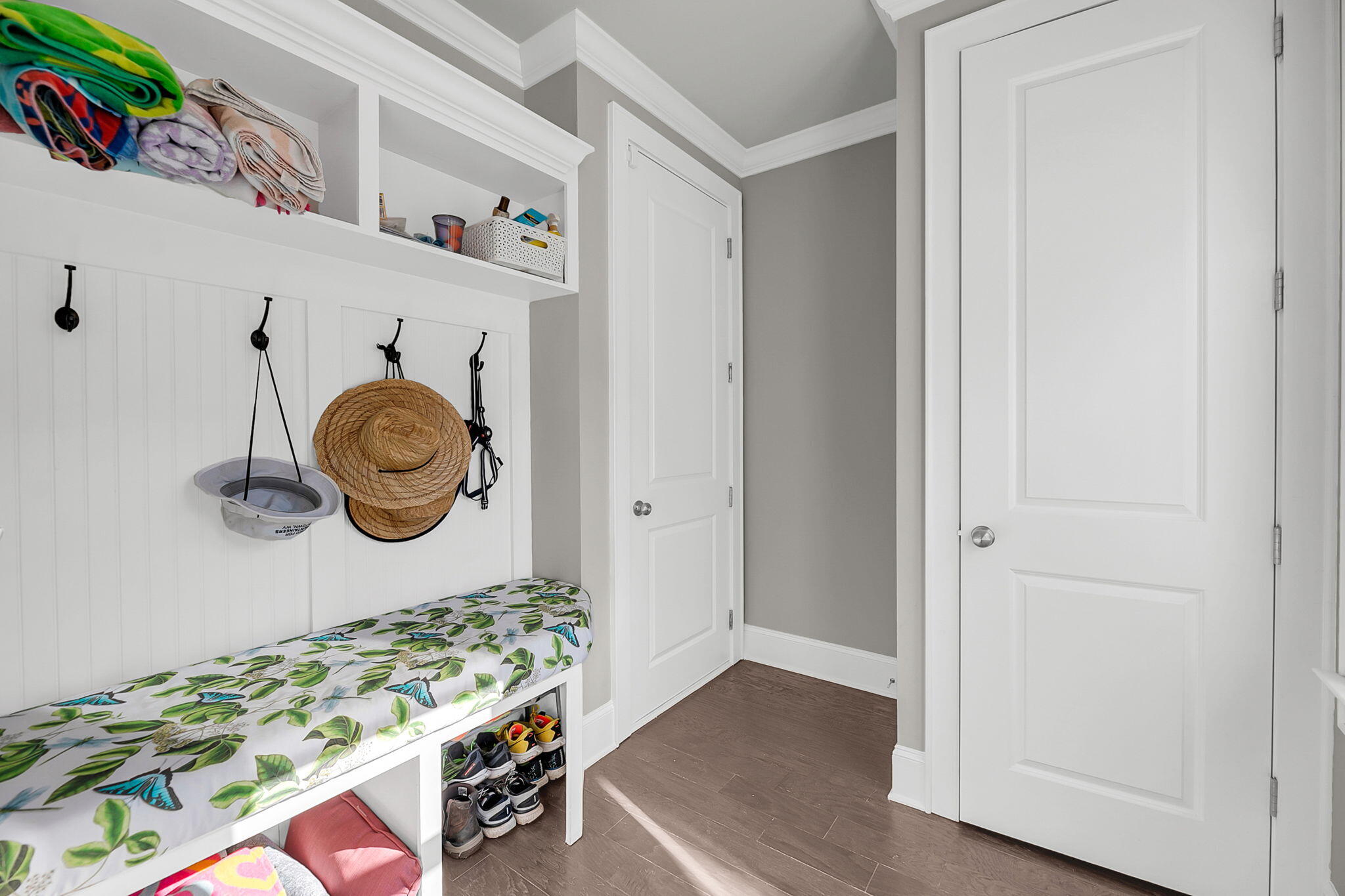 1305 Whisker Pole Lane