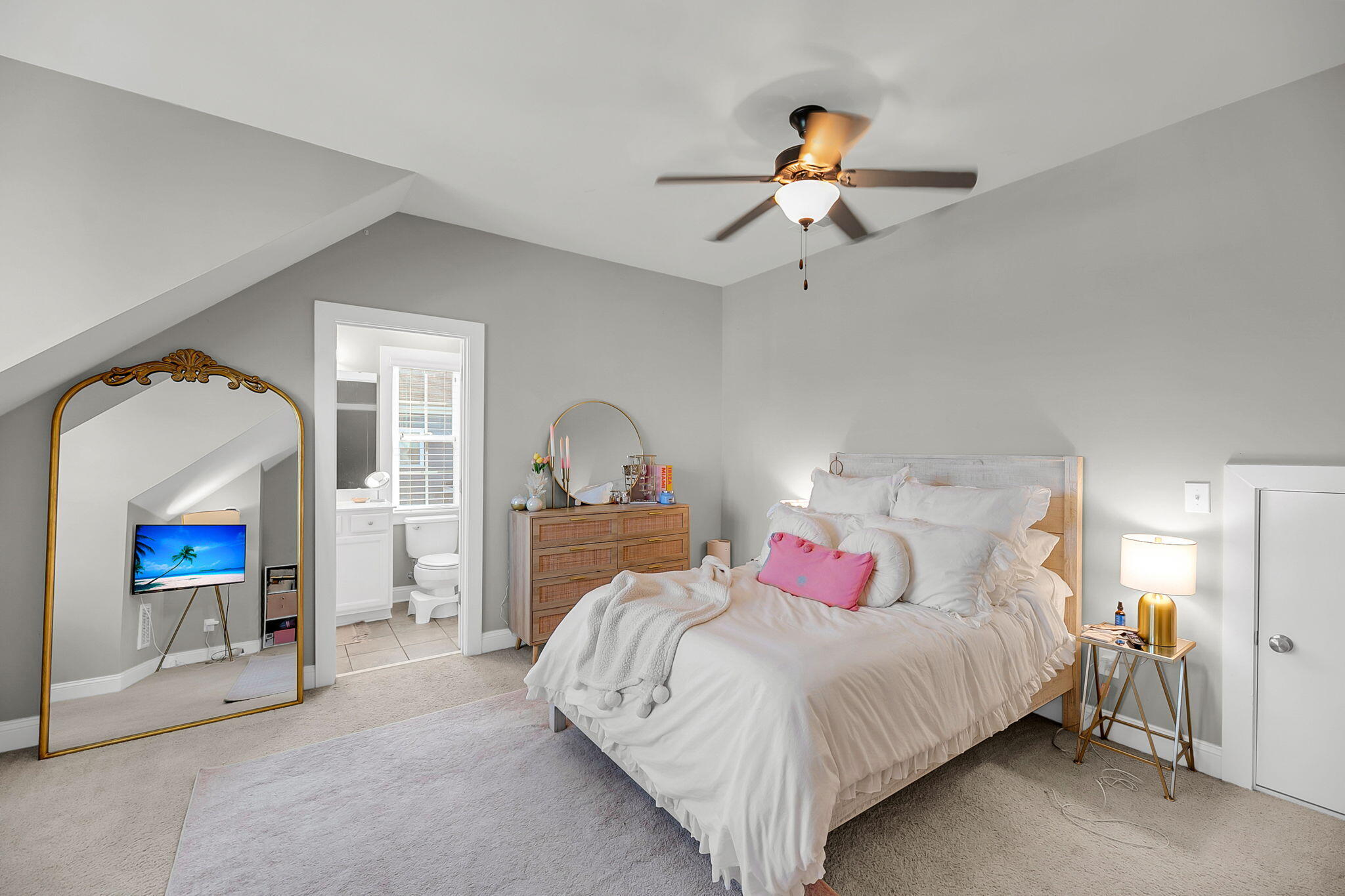 1305 Whisker Pole Lane