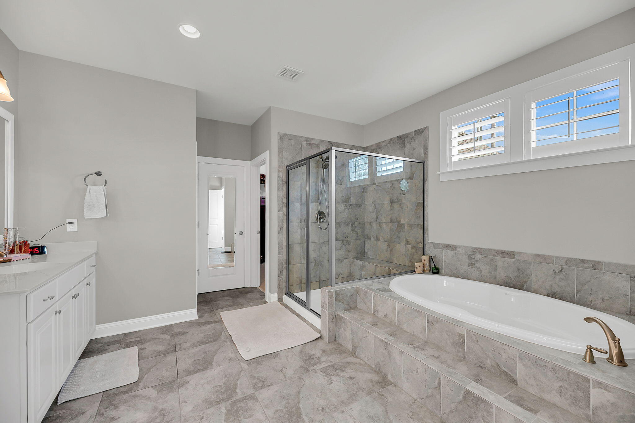 1305 Whisker Pole Lane