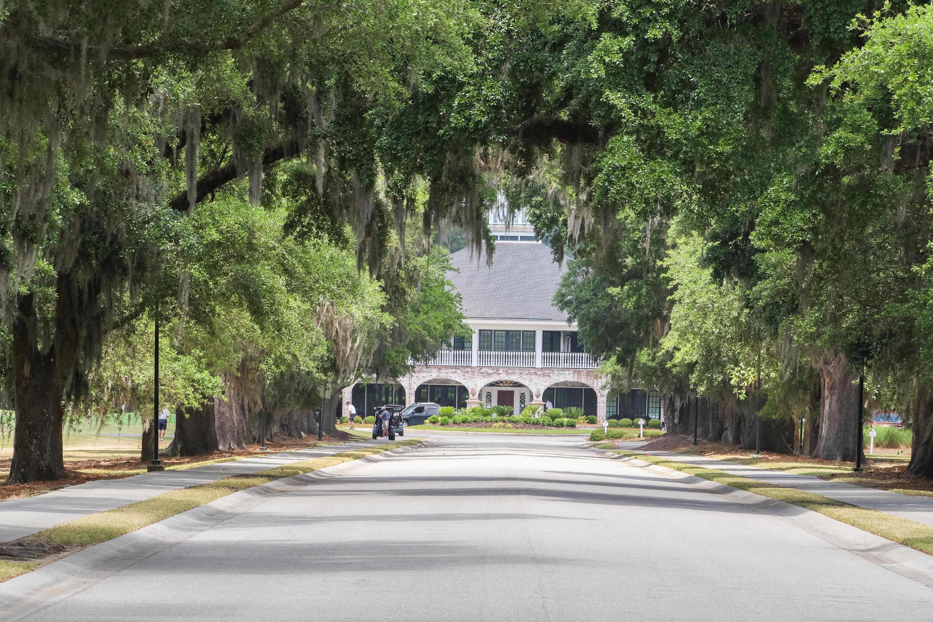 1023 Black Rush Circle