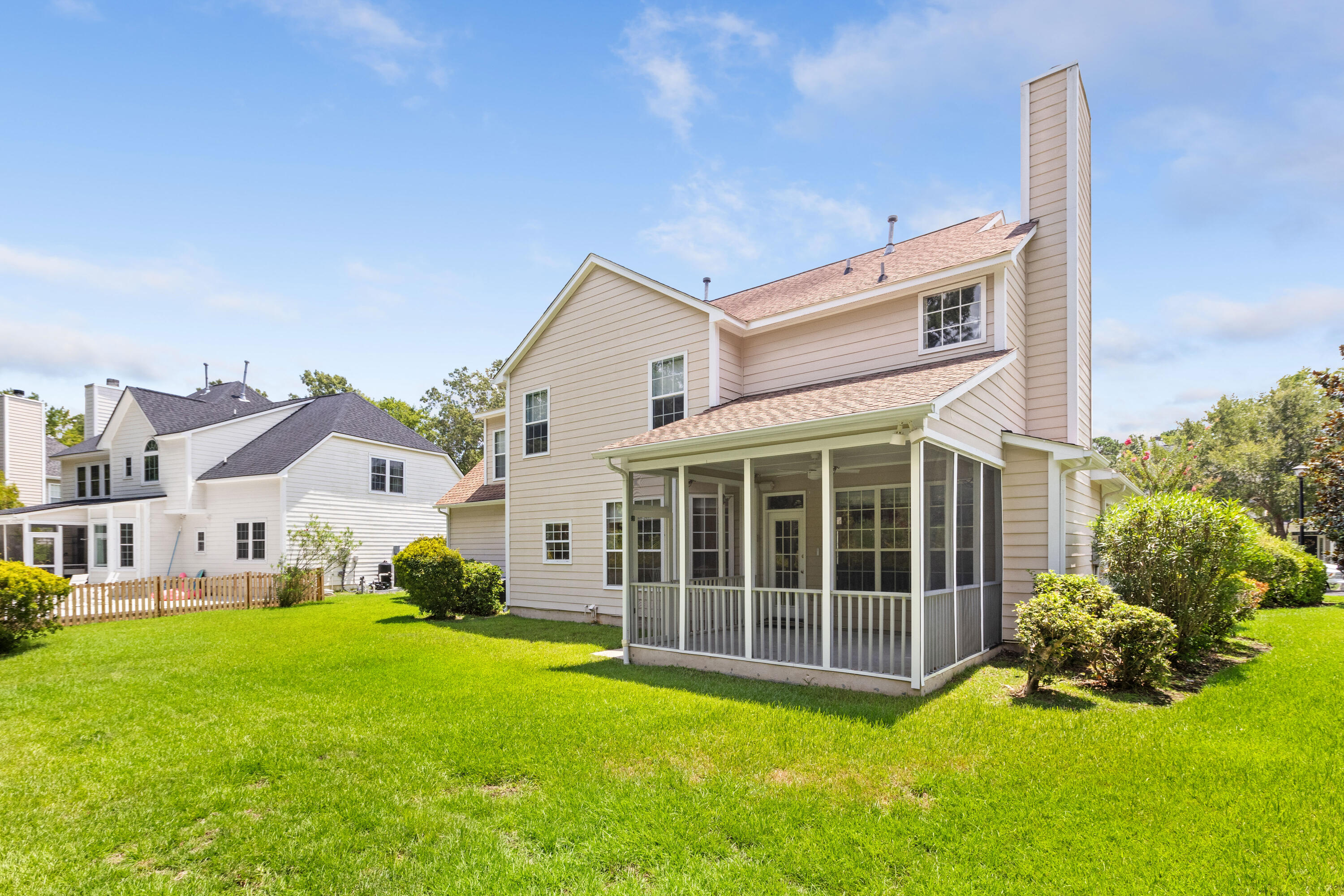 1023 Black Rush Circle