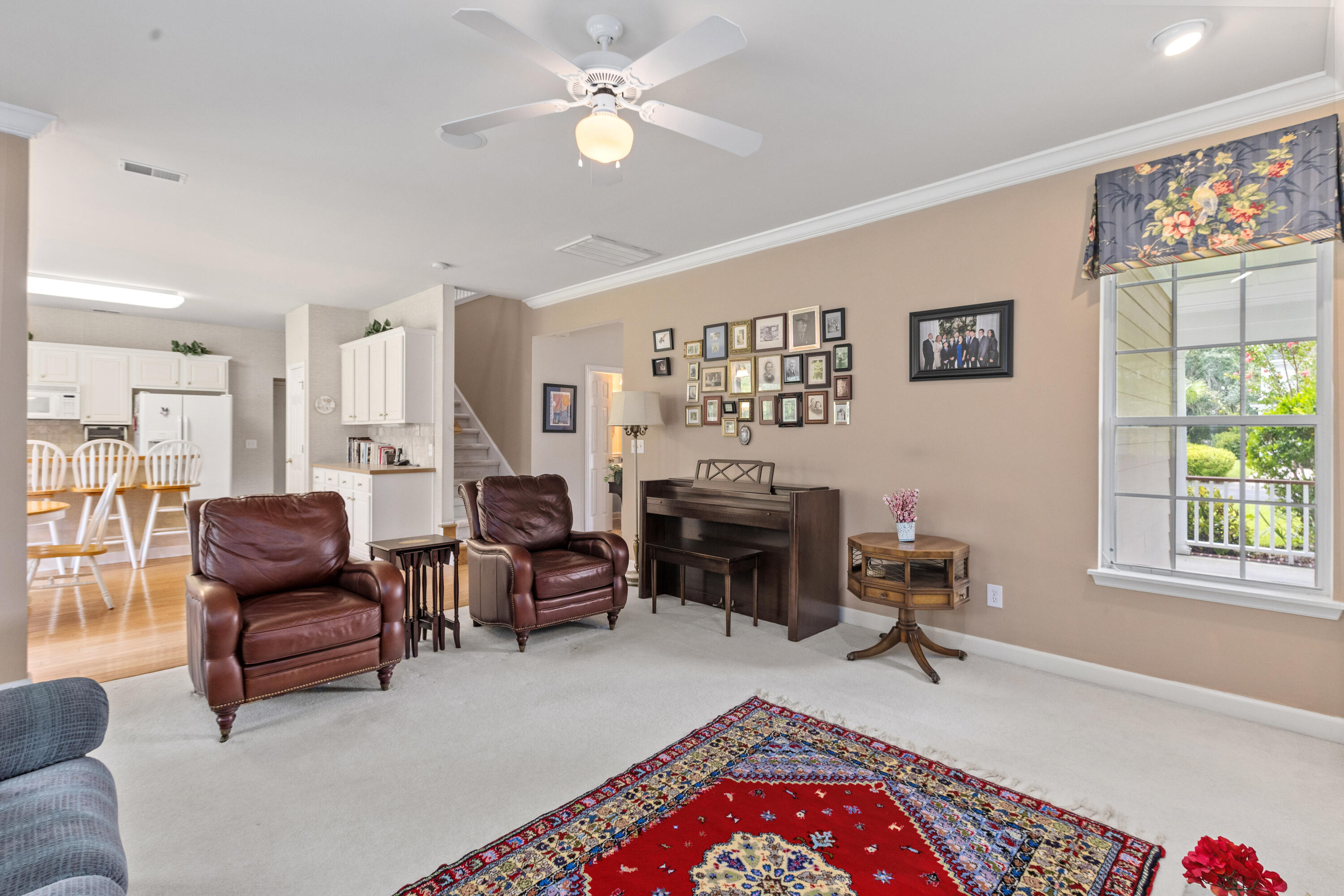 1023 Black Rush Circle