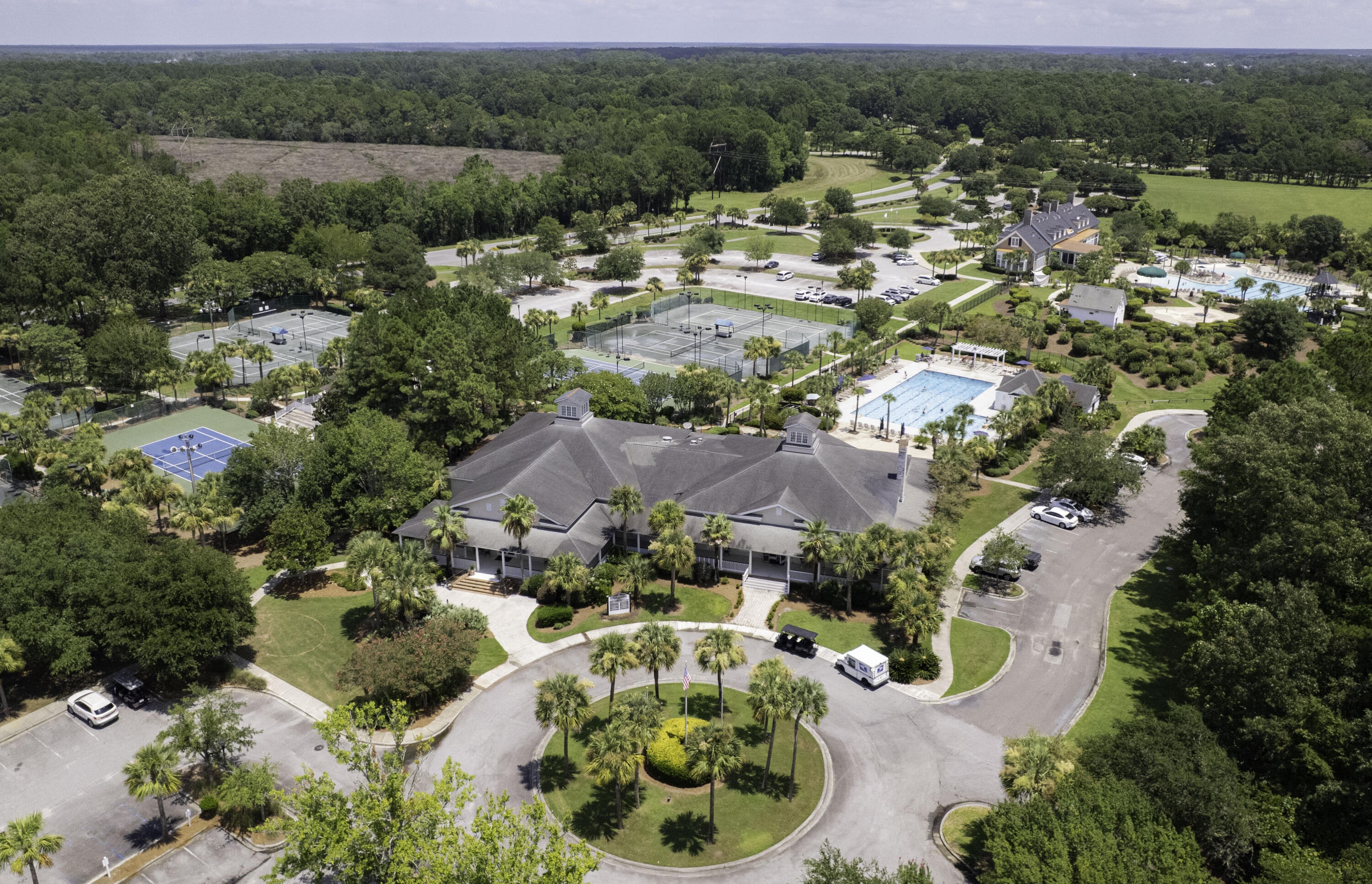 1023 Black Rush Circle