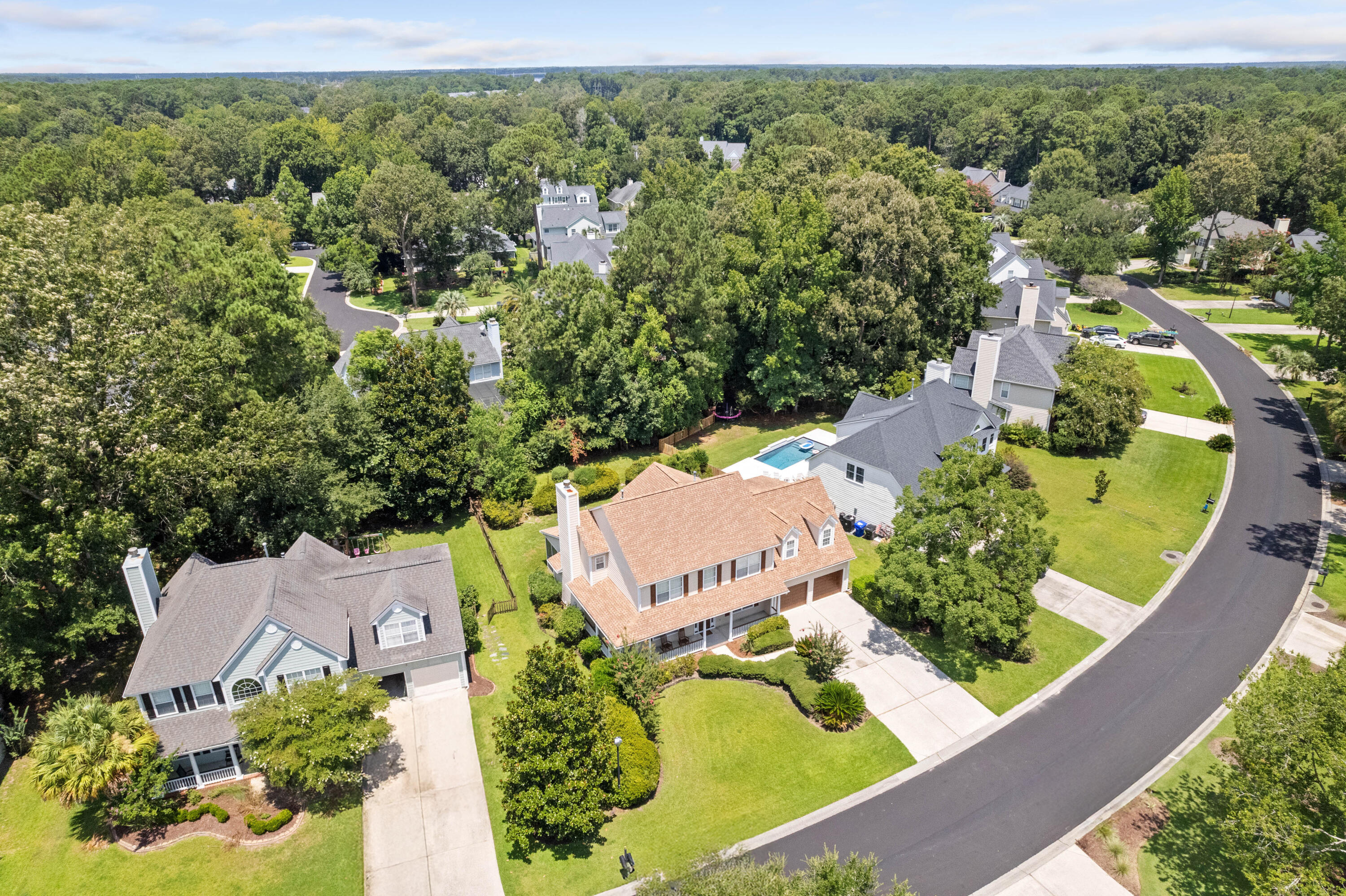 1023 Black Rush Circle