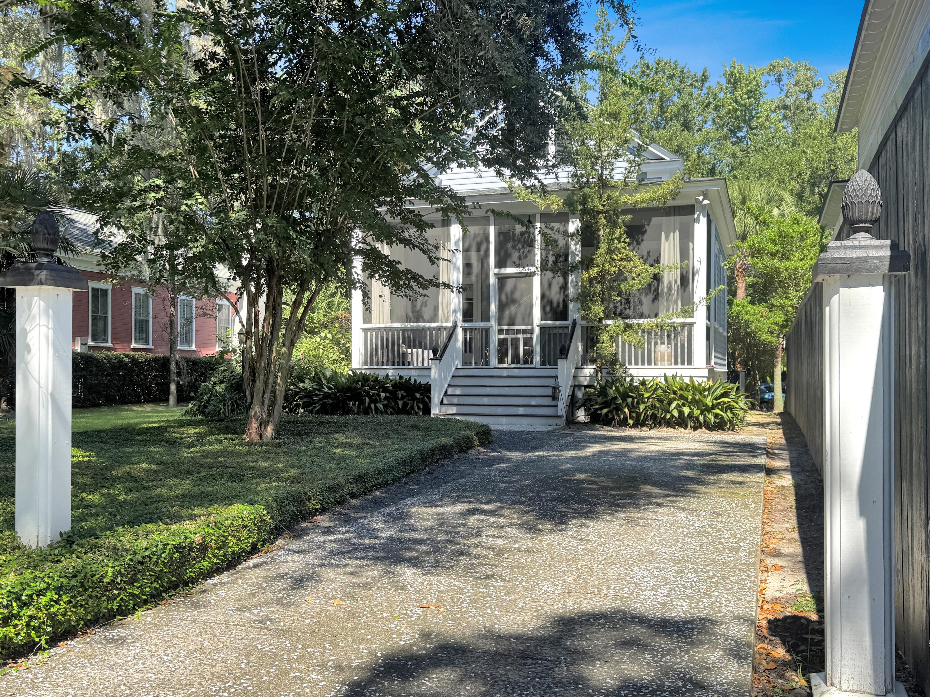 162 N Shelmore Boulevard, Mount Pleasant