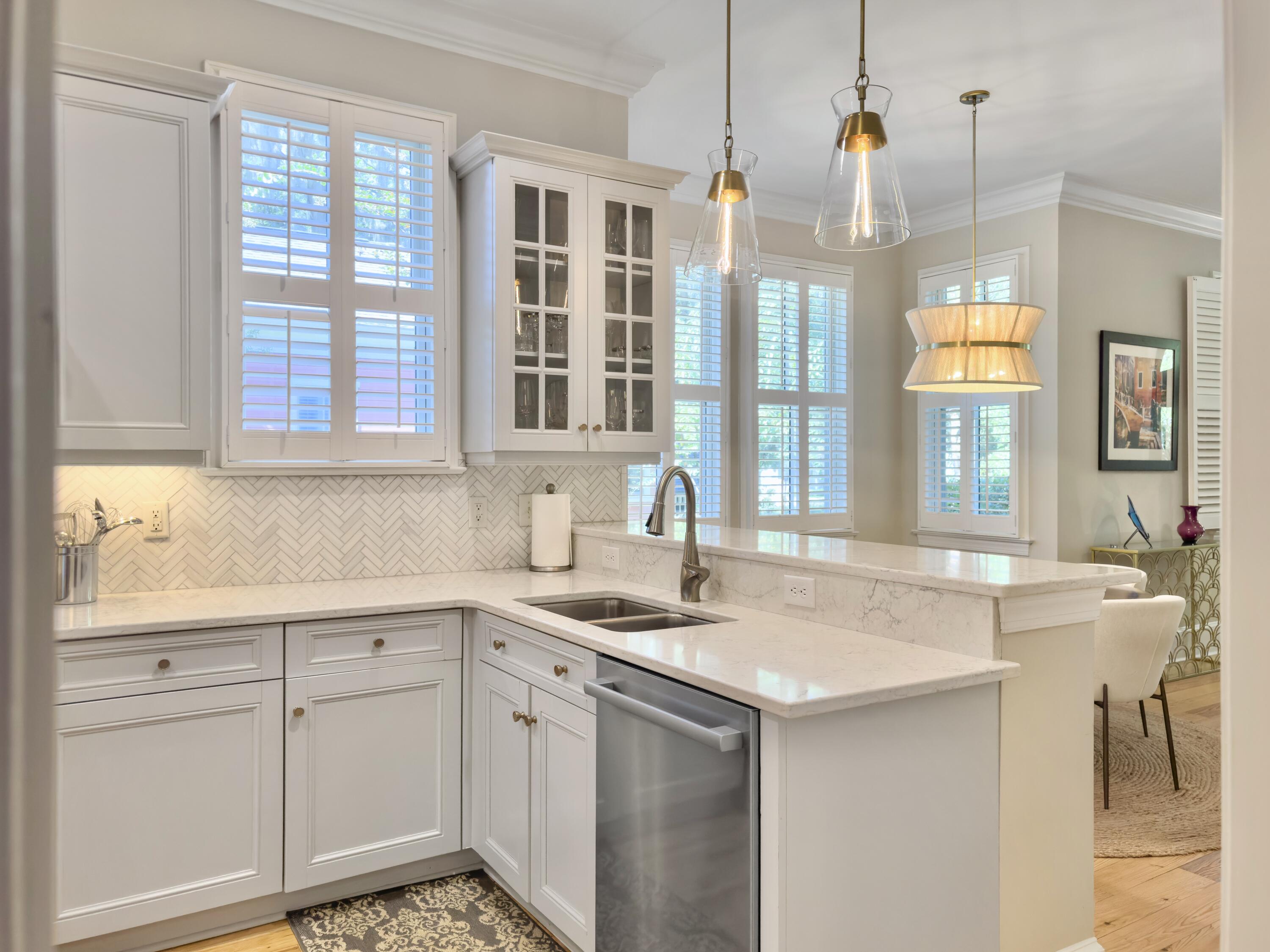 162 N Shelmore Boulevard, Mount Pleasant