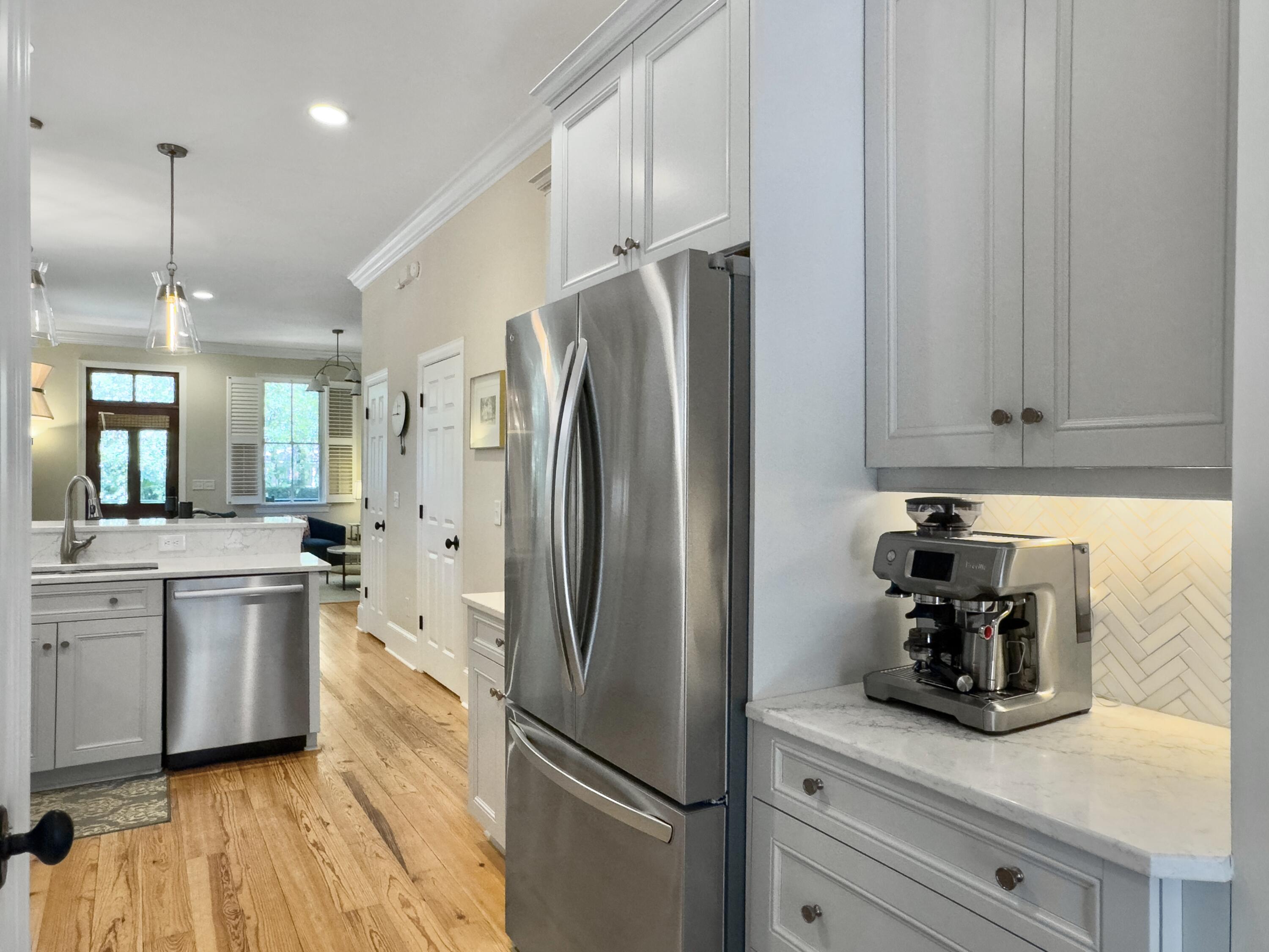 162 N Shelmore Boulevard, Mount Pleasant