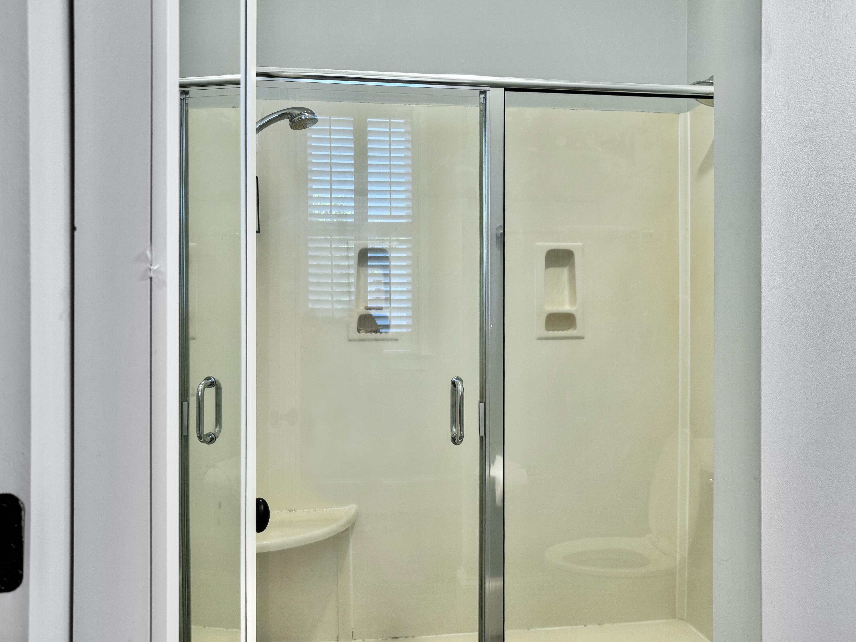 162 N Shelmore Boulevard, Mount Pleasant