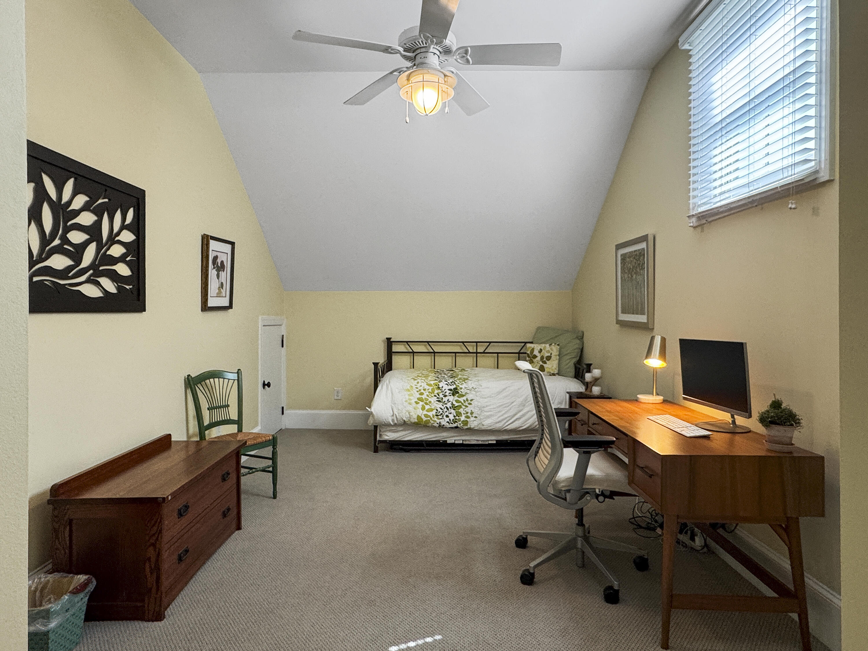 162 N Shelmore Boulevard, Mount Pleasant