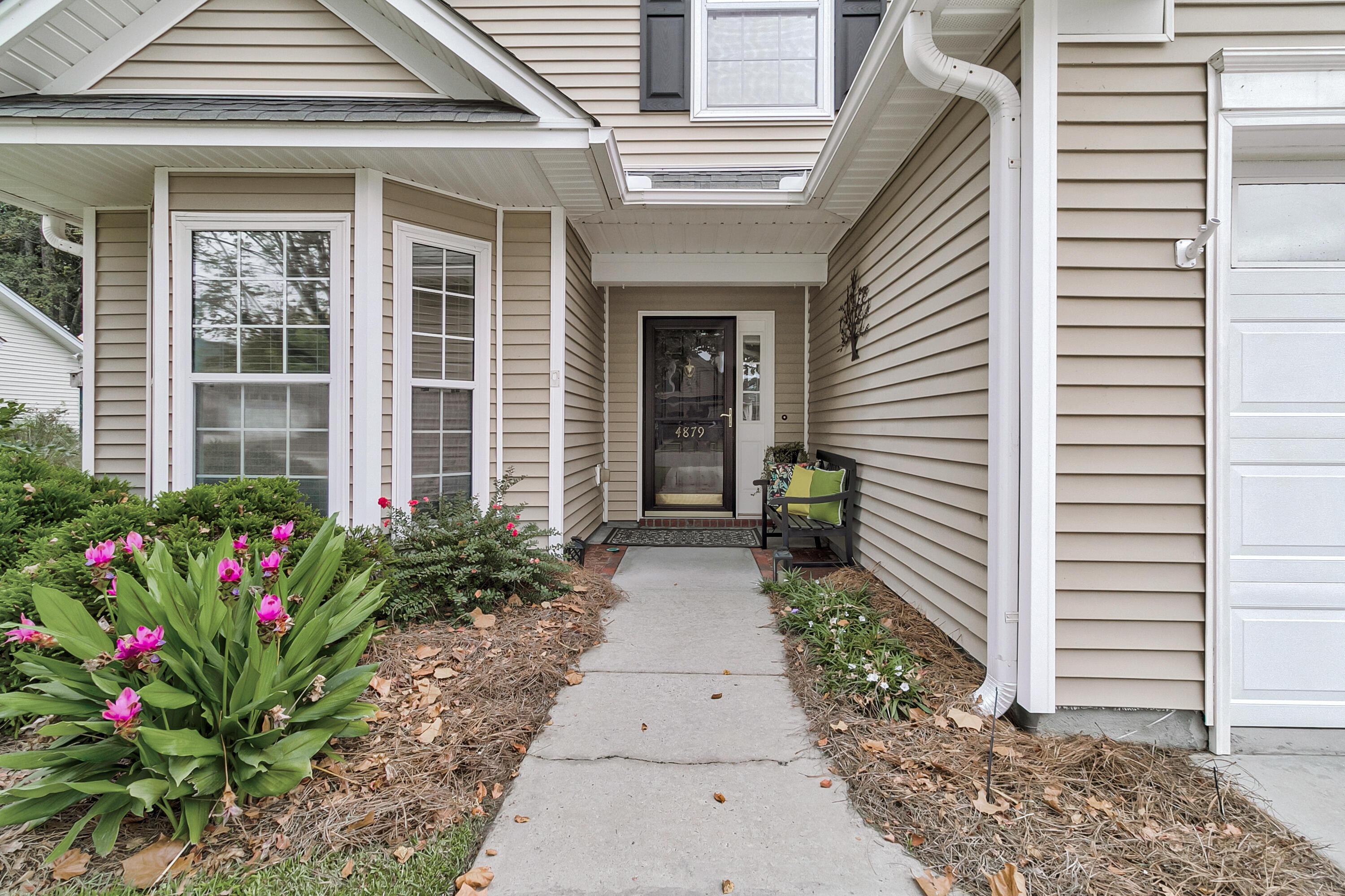 4879 Carnoustie Court