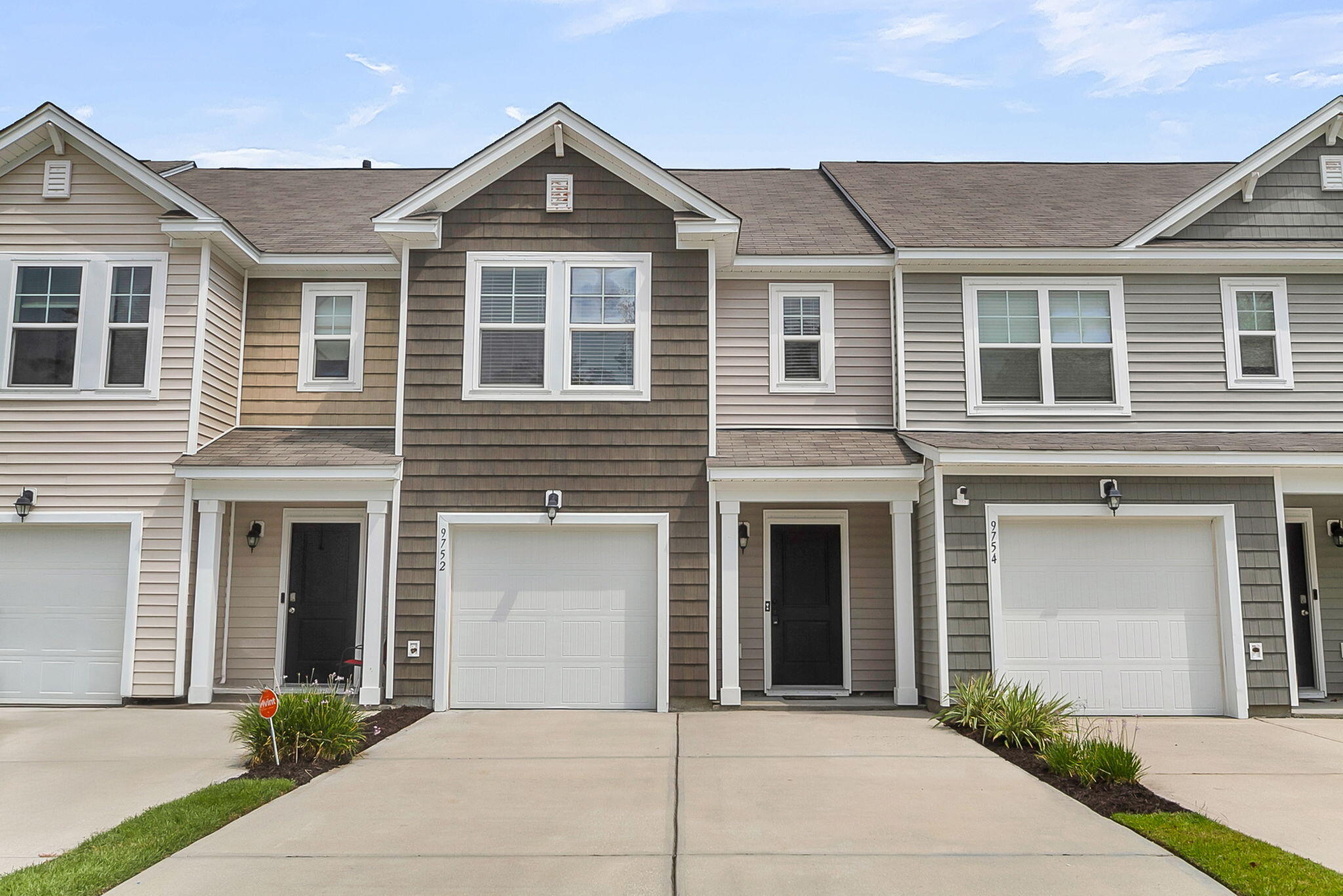 9752 Transplanter Circle