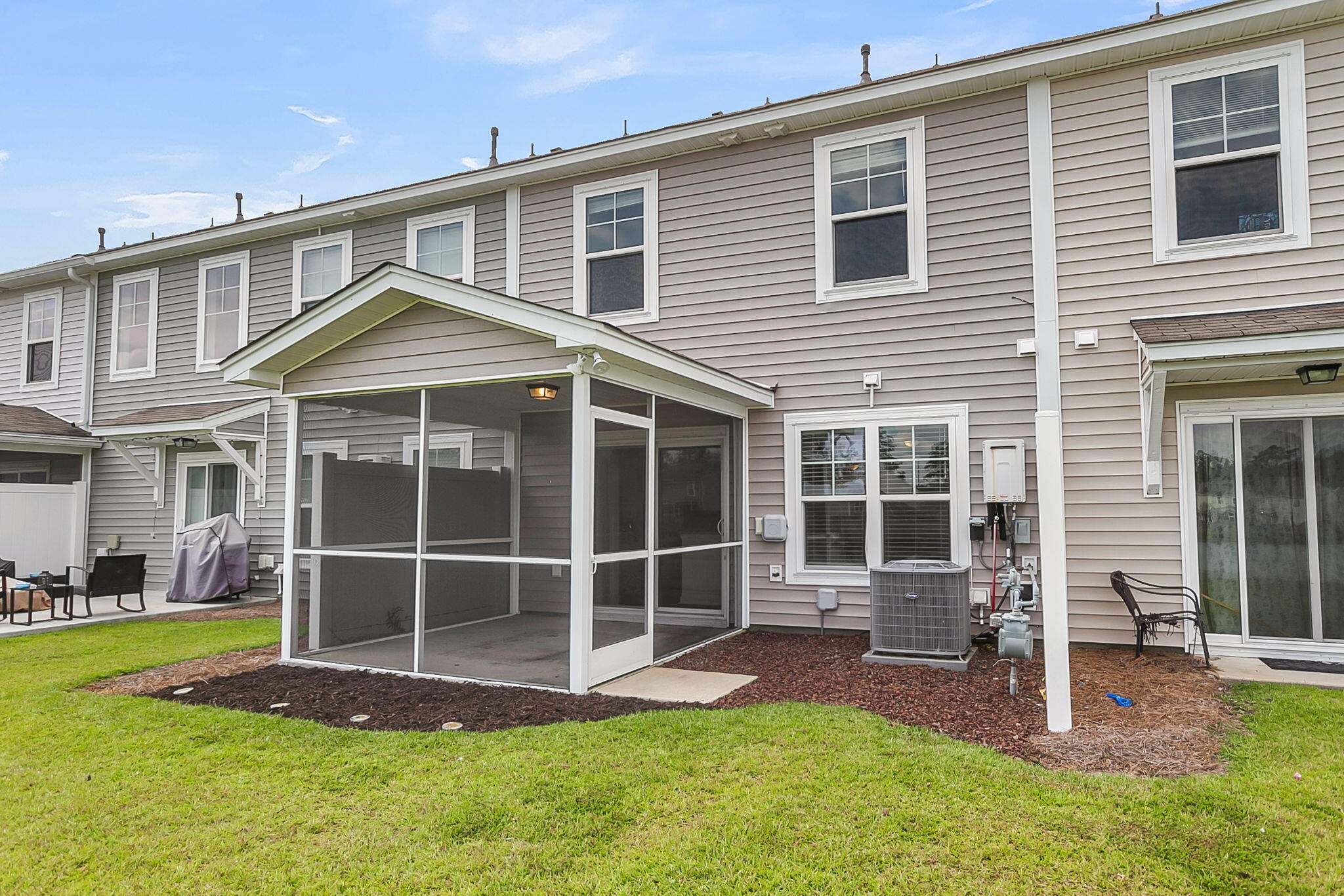 9752 Transplanter Circle