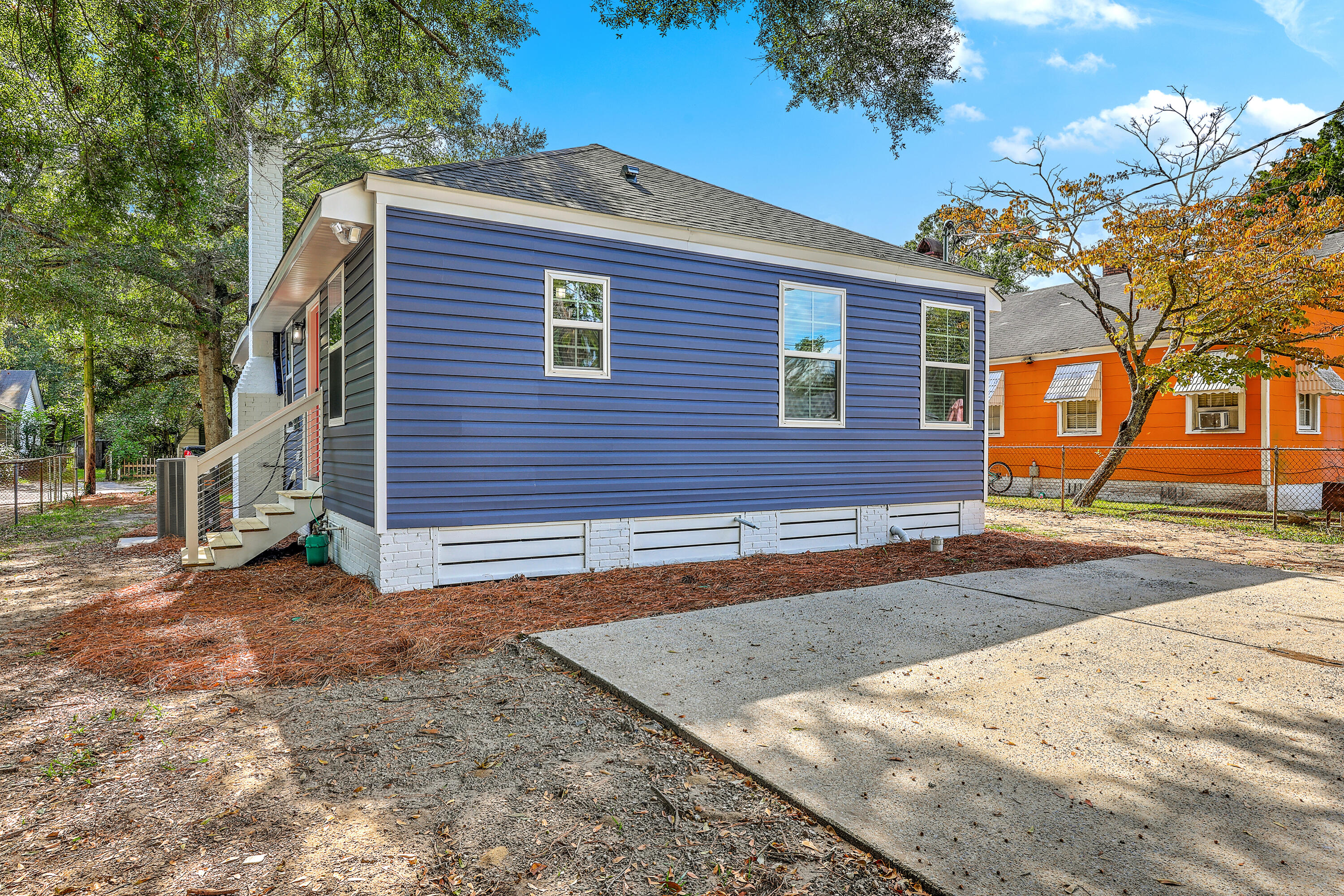 3792 Walnut Street, North Charleston