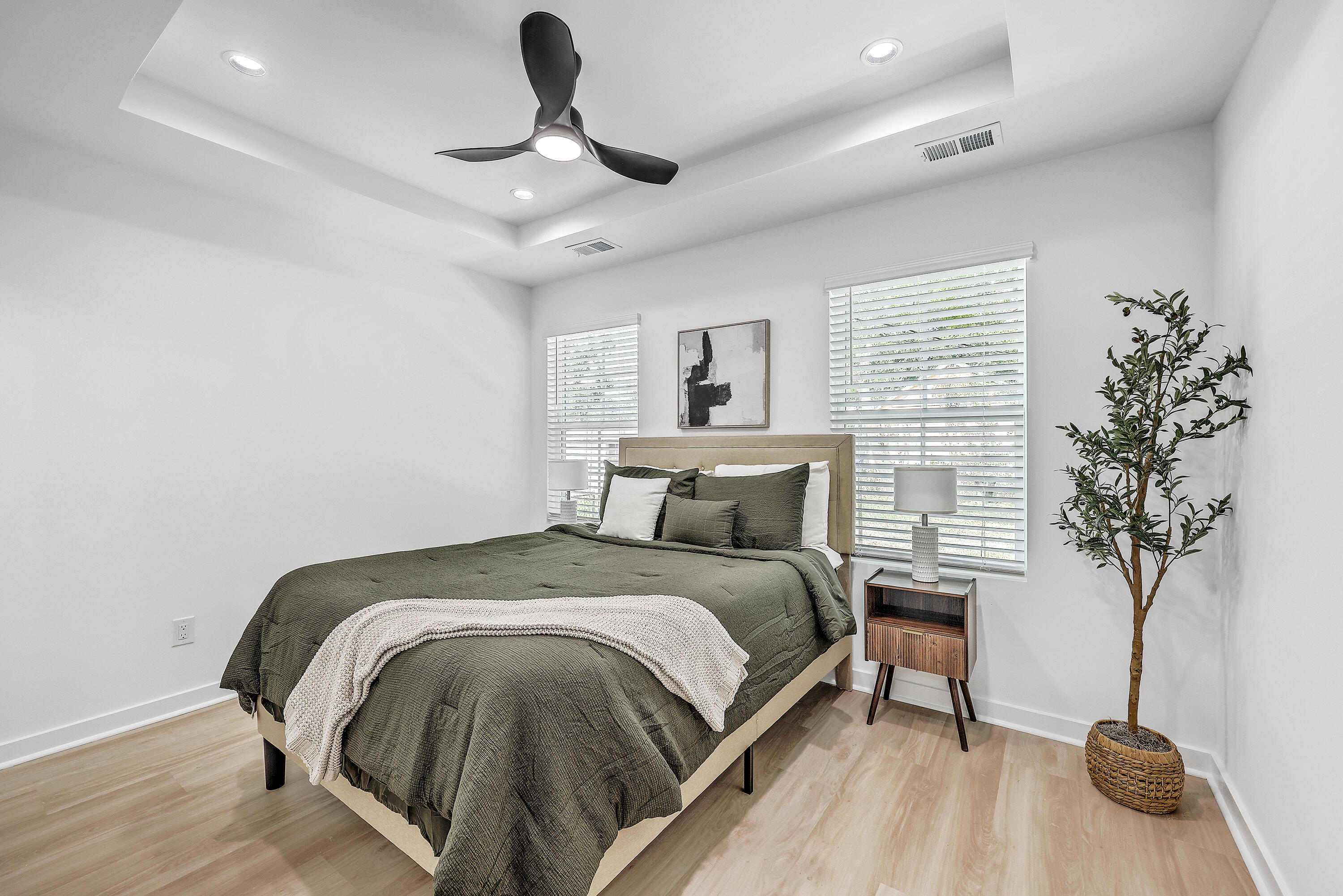 3792 Walnut Street, North Charleston