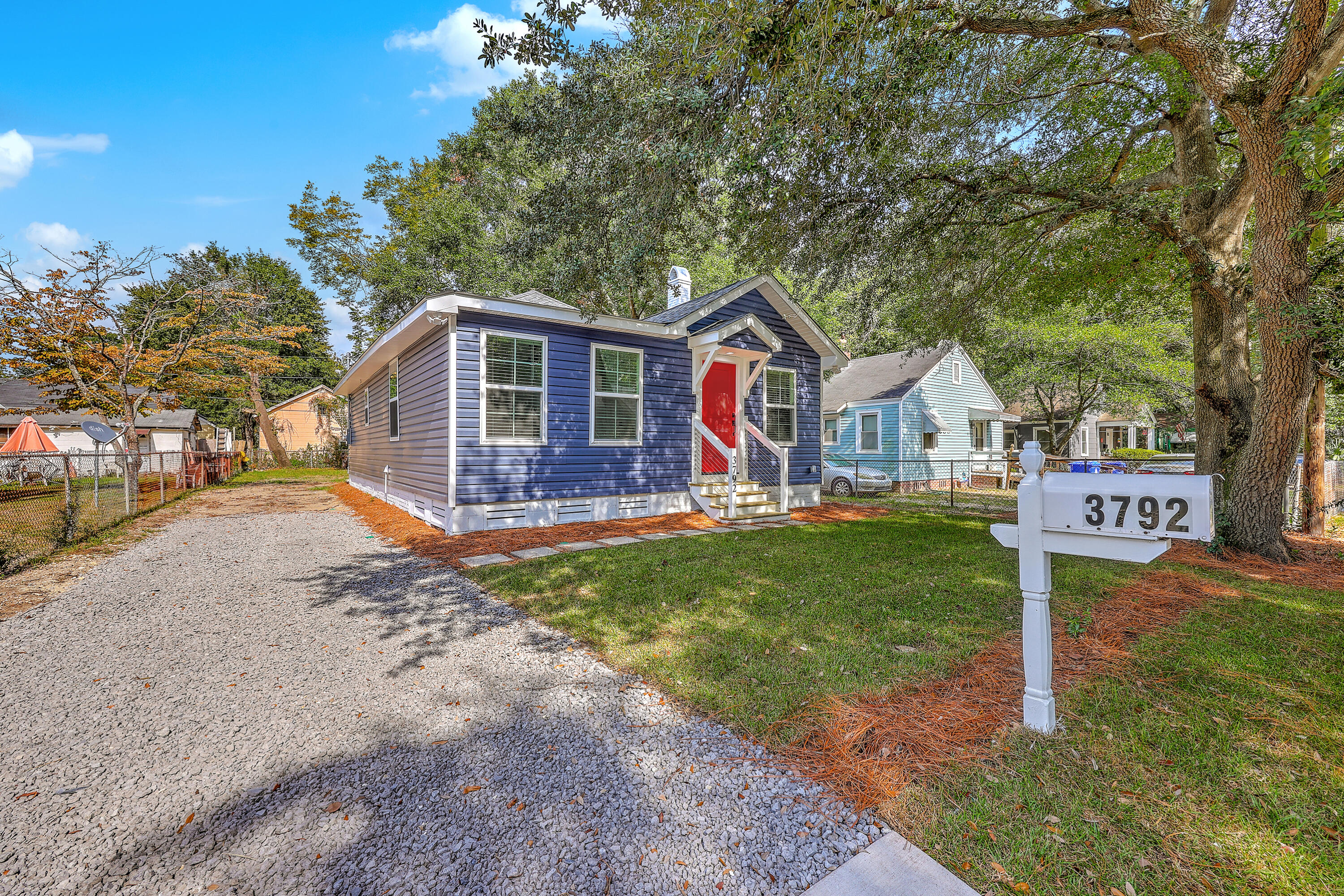 3792 Walnut Street, North Charleston