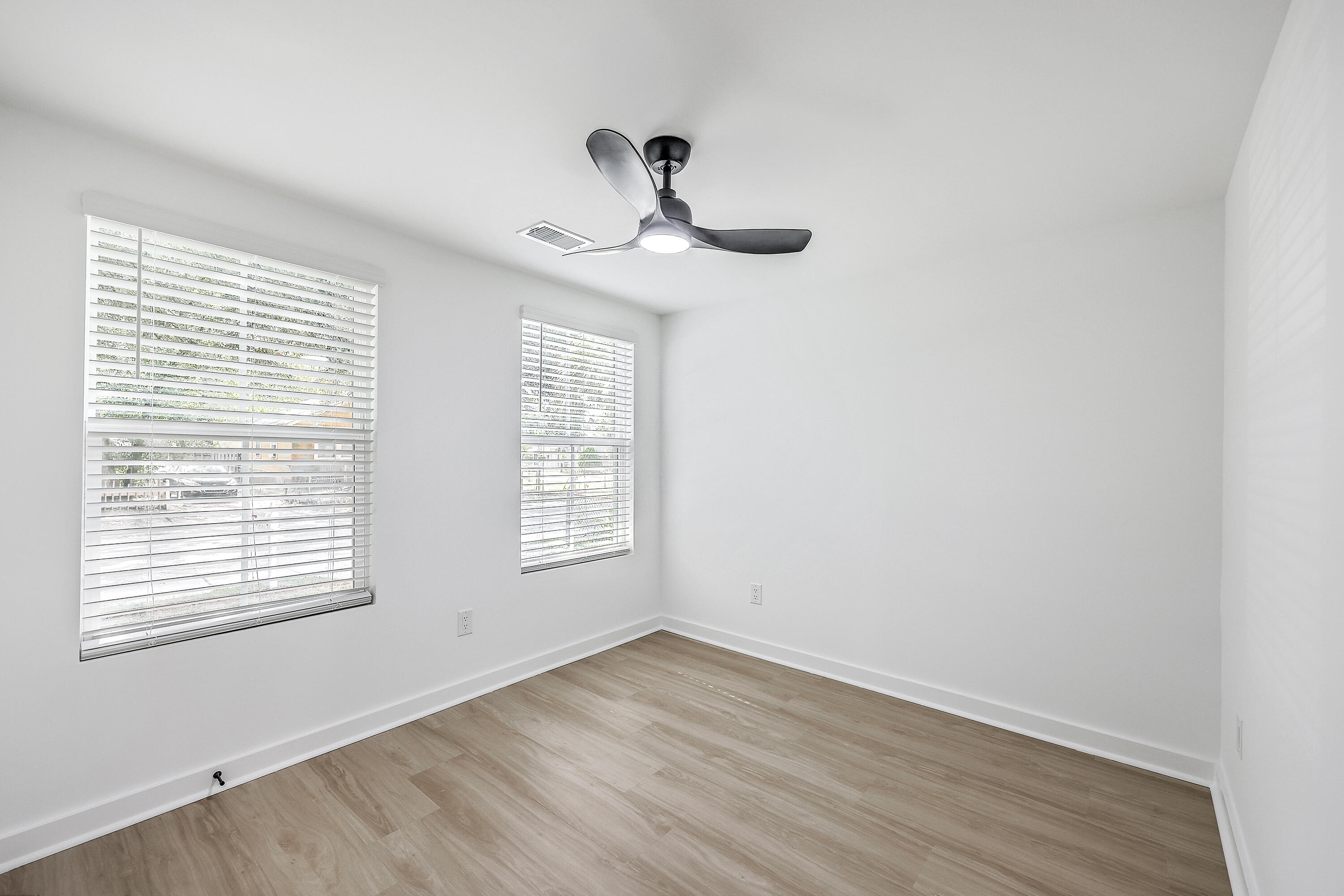 3792 Walnut Street, North Charleston