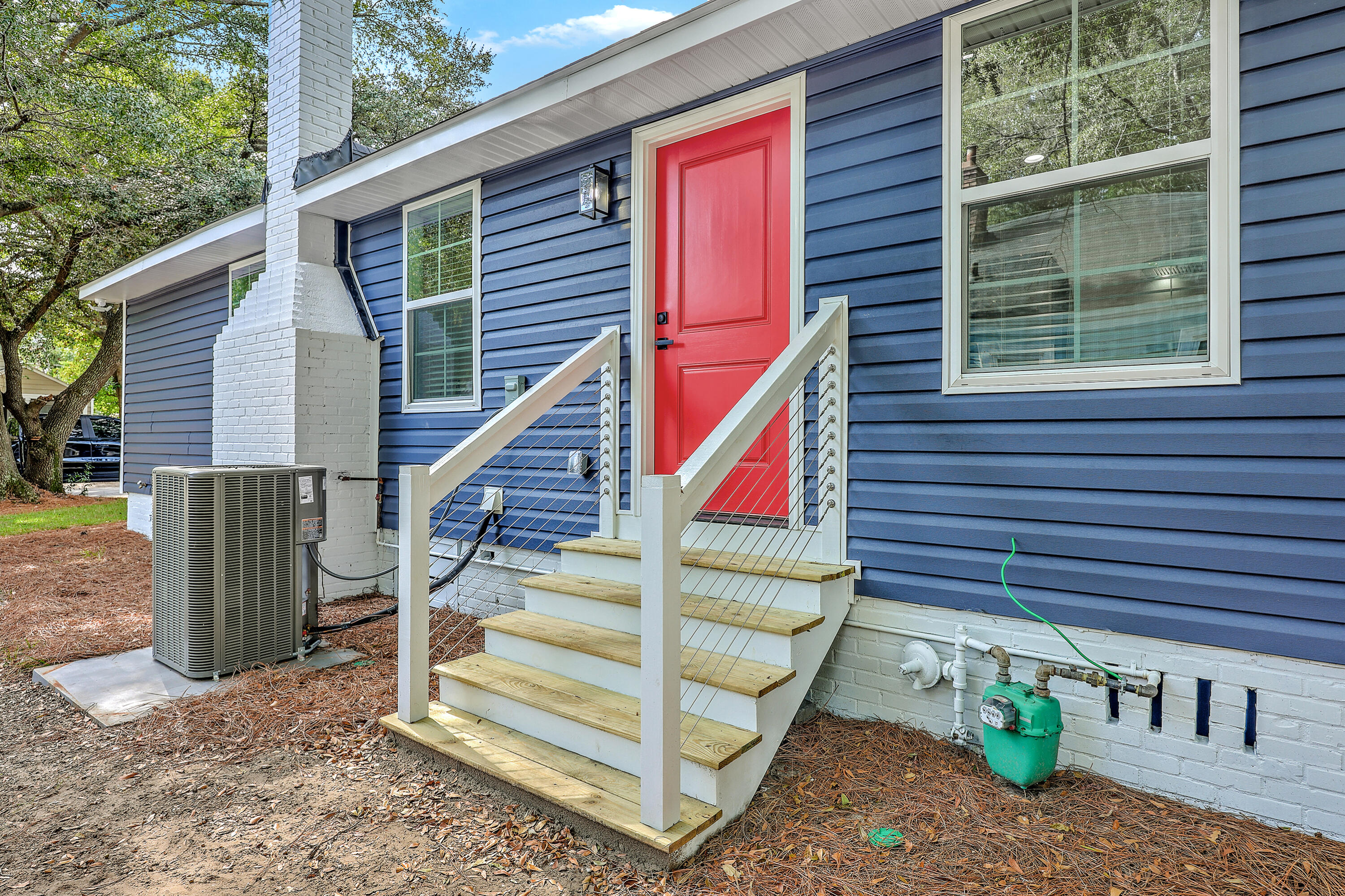 3792 Walnut Street, North Charleston