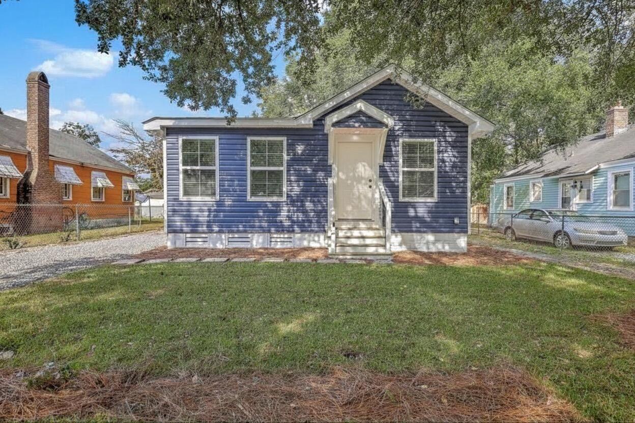 3792 Walnut Street, North Charleston
