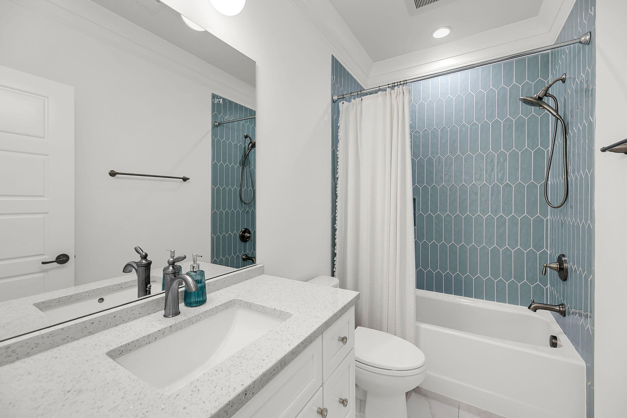 3894 Sawyers Island Drive, Mount Pleasant