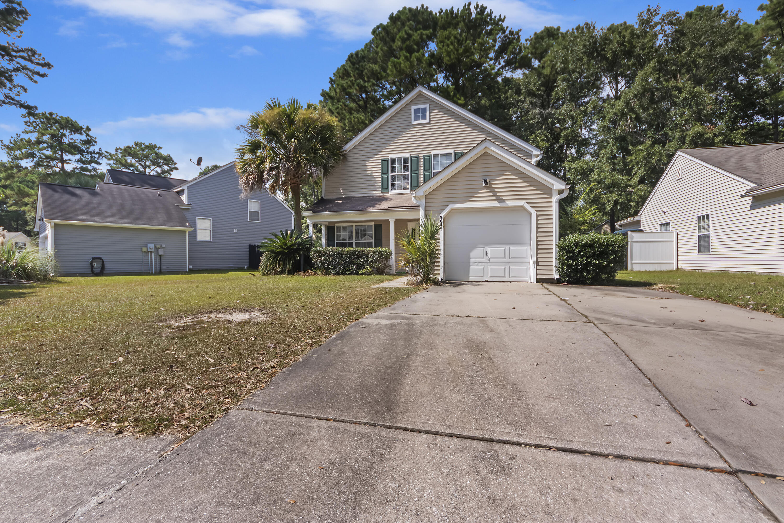 9041 Fieldstone Trace