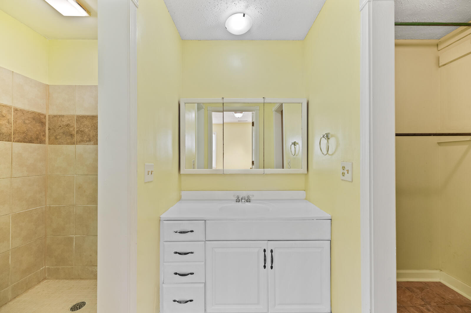 203 Heber Road