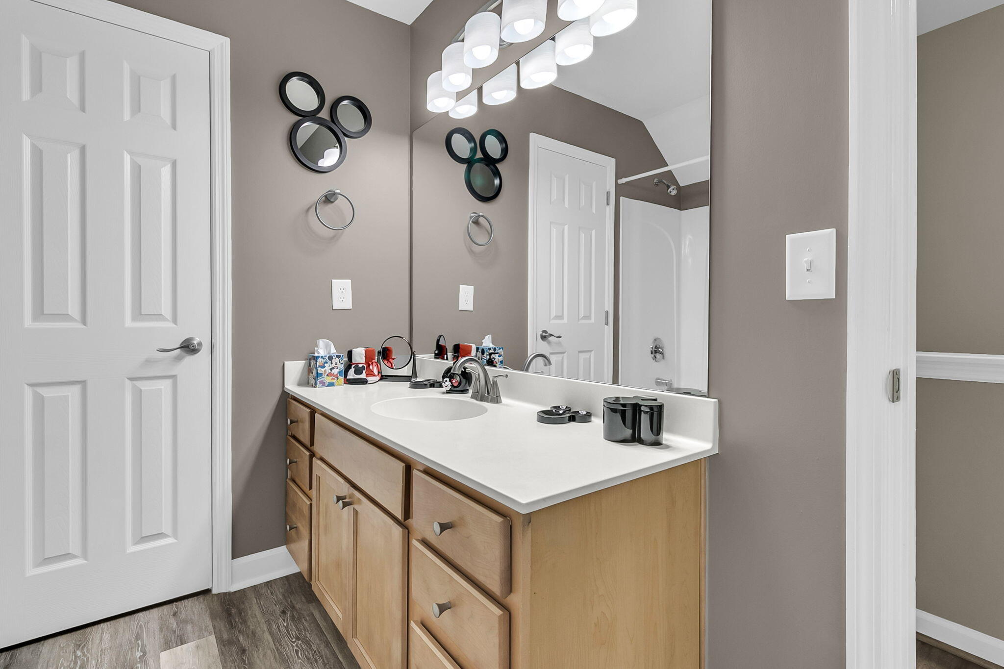 8666 Grassy Oak Trail