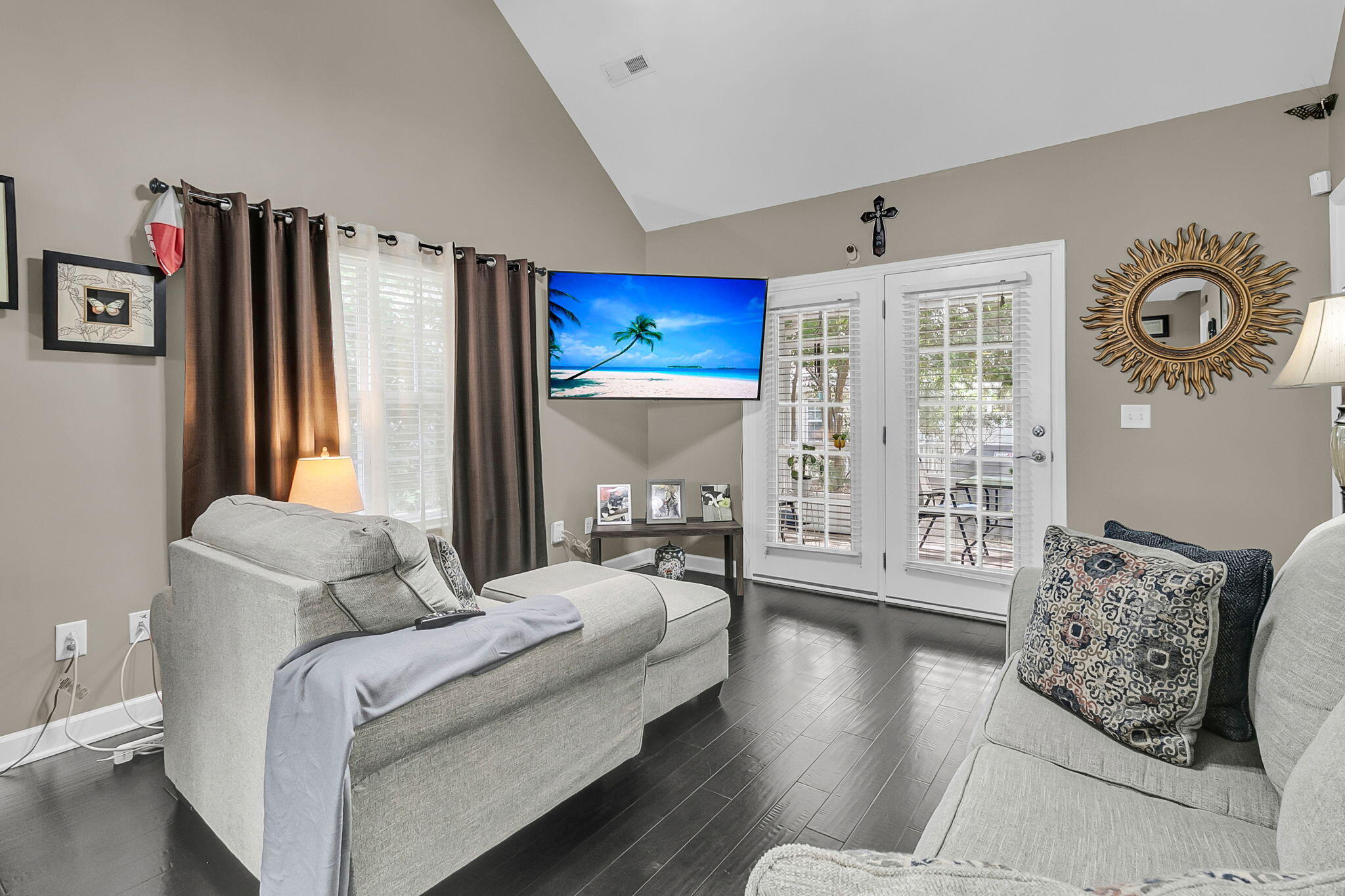 8666 Grassy Oak Trail