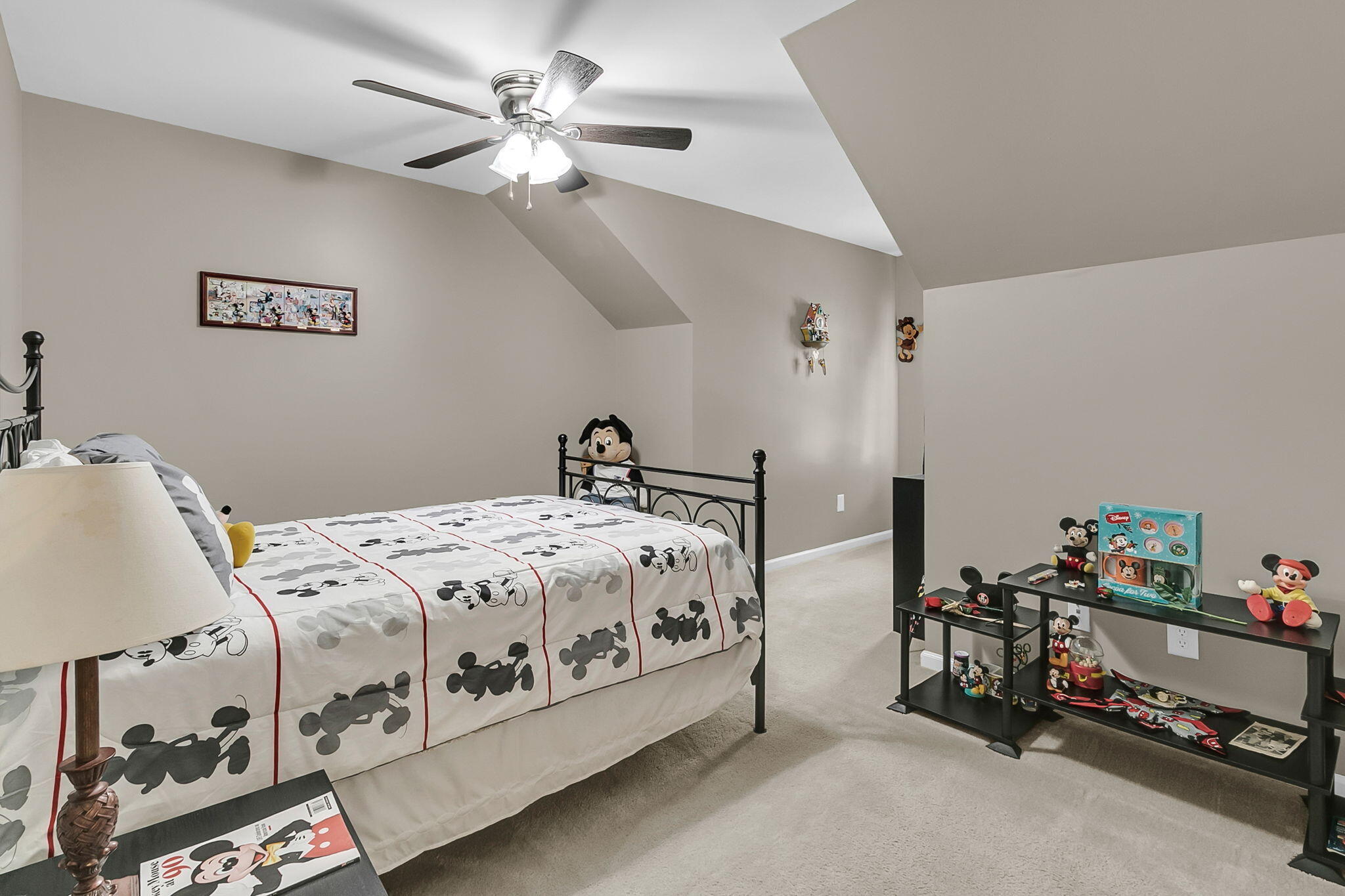 8666 Grassy Oak Trail