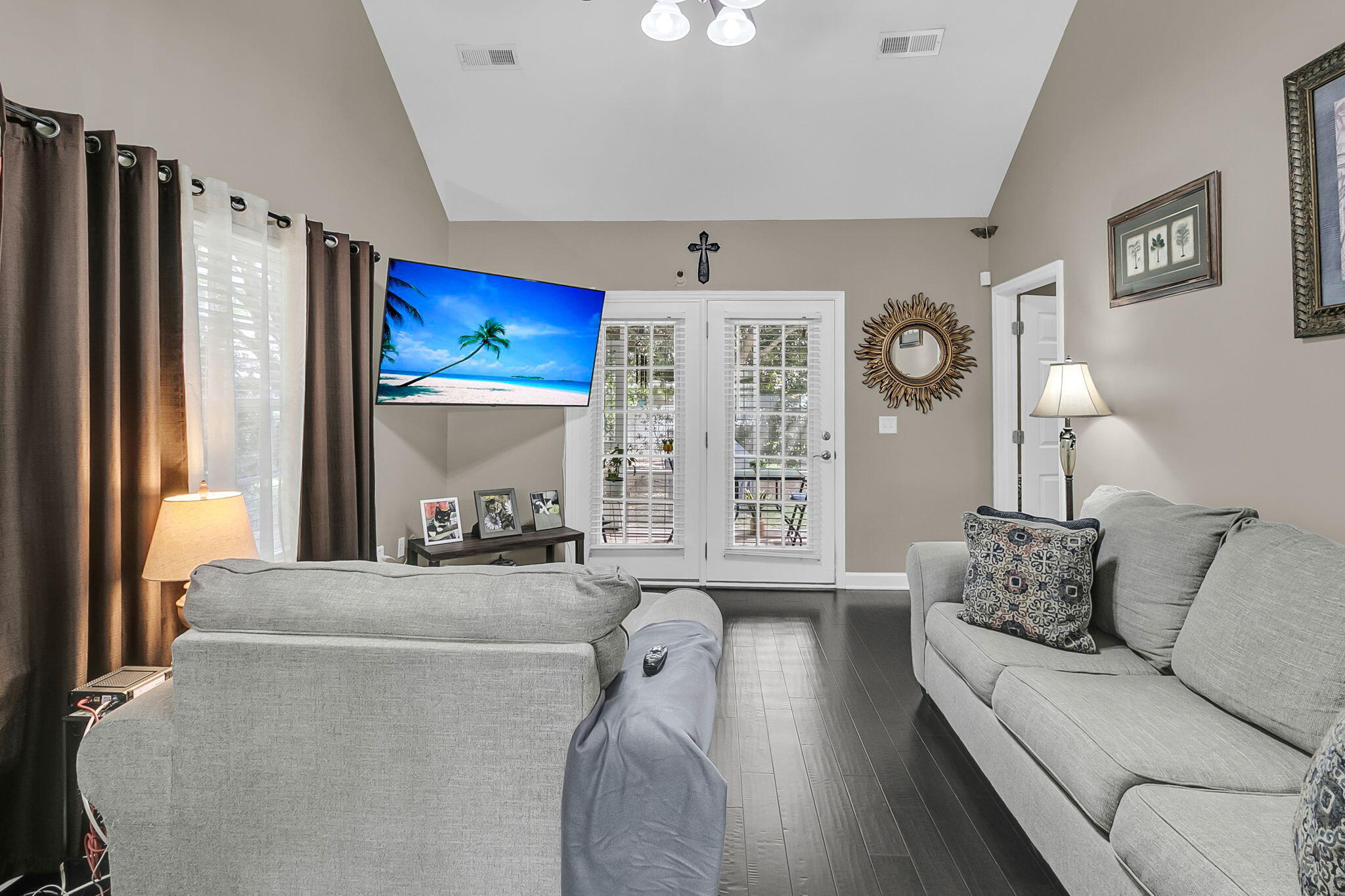 8666 Grassy Oak Trail