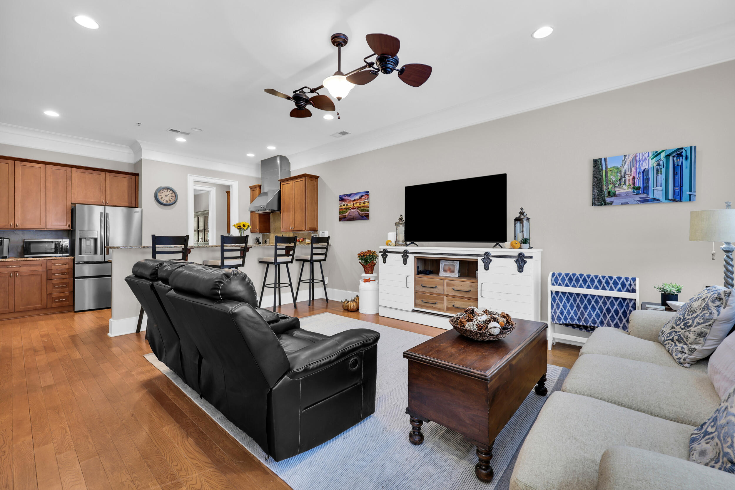 1629 Grey Marsh Road