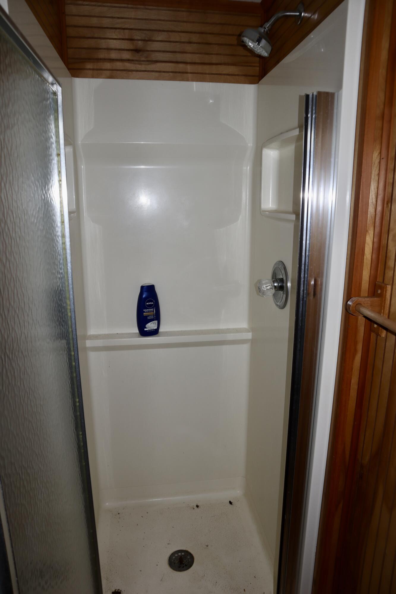 128 Gilleys Court