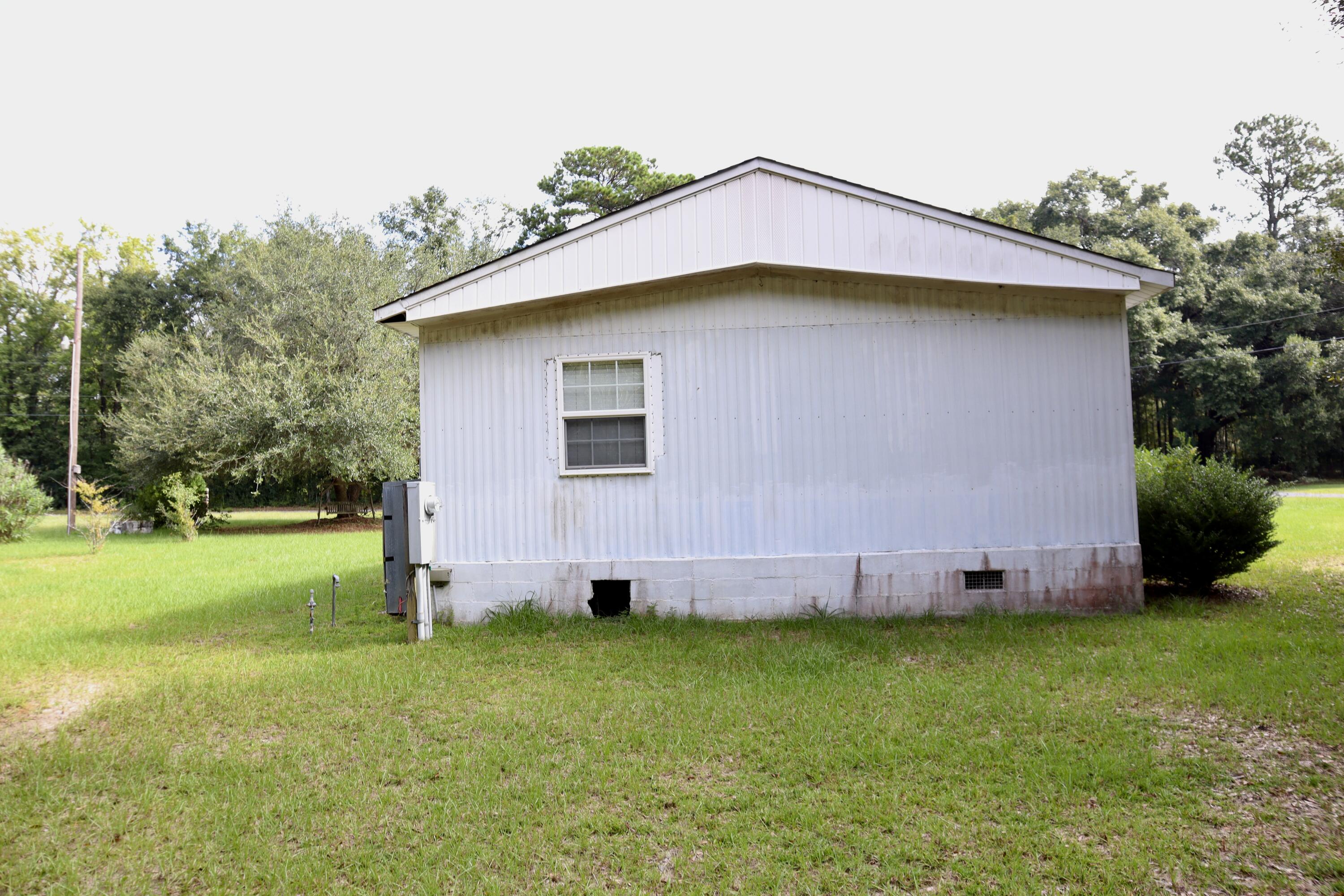 128 Gilleys Court