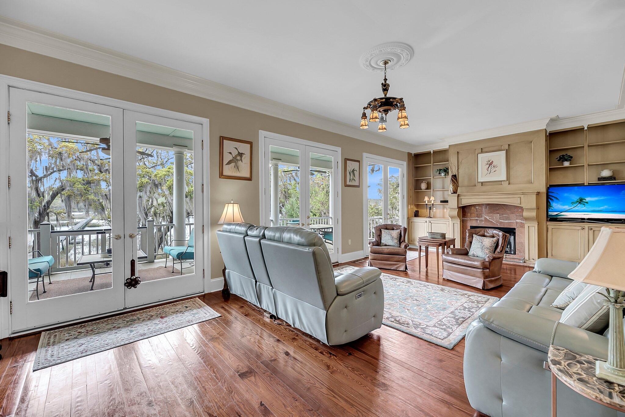 4584 Olde Smoak House Road, Hollywood