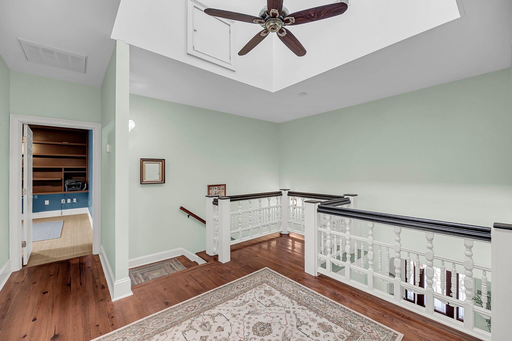 4584 Olde Smoak House Road, Hollywood