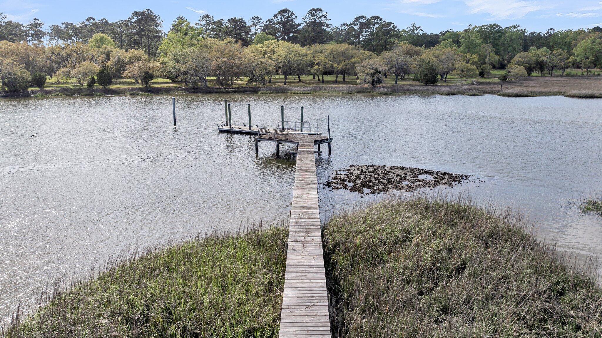 4584 Olde Smoak House Road, Hollywood