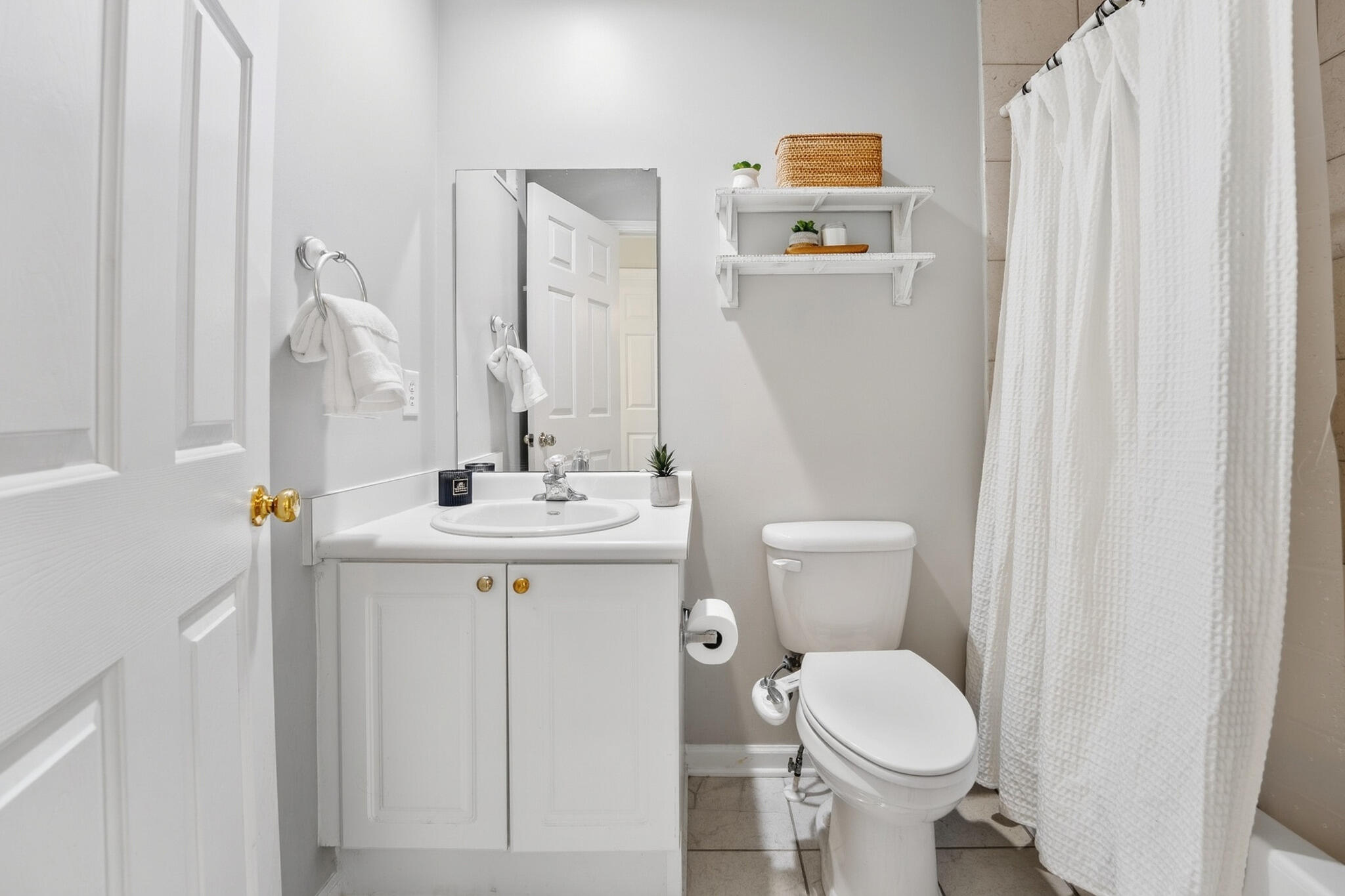 2260 Kings Gate Lane