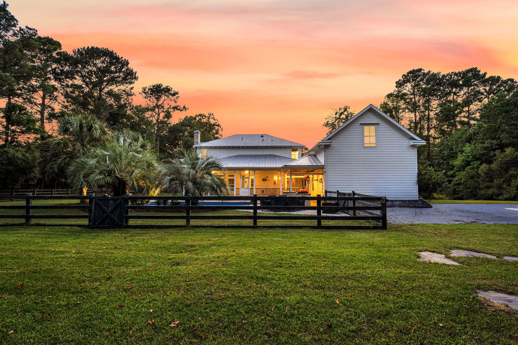 3509 War Admiral Court