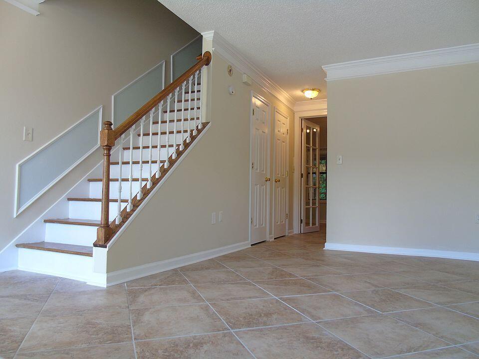 1910 Tropicana Road Unit: 9-E