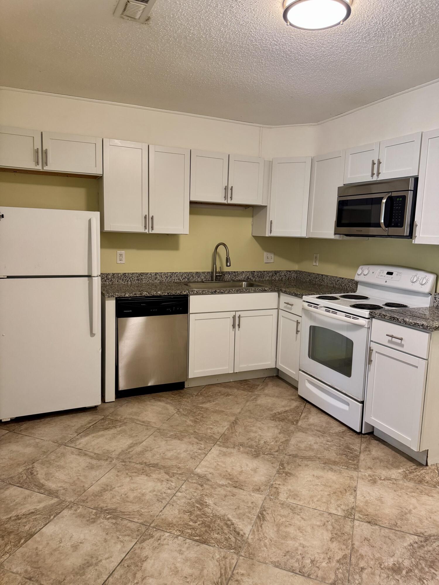 1910 Tropicana Road Unit: 9-E