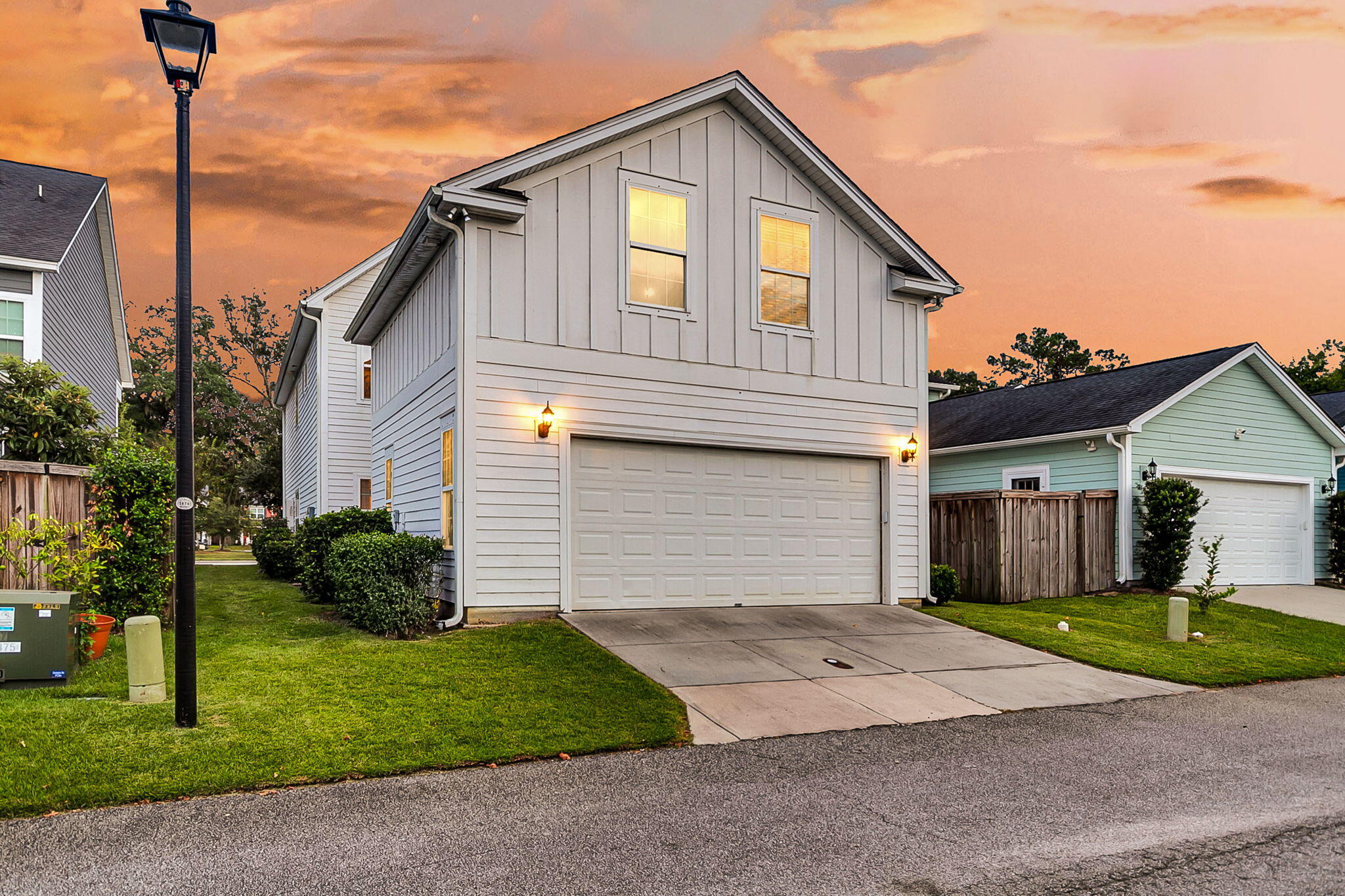 2314 Grandiflora Boulevard