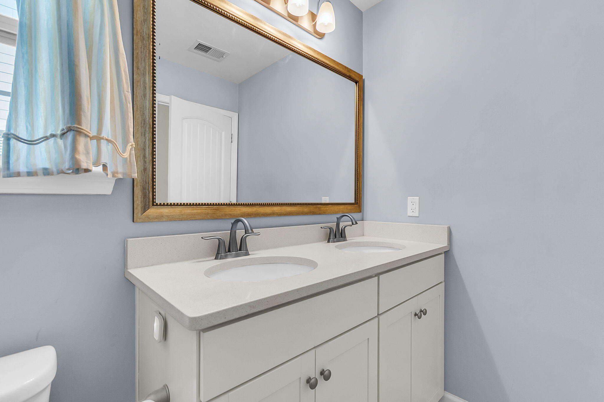 2314 Grandiflora Boulevard