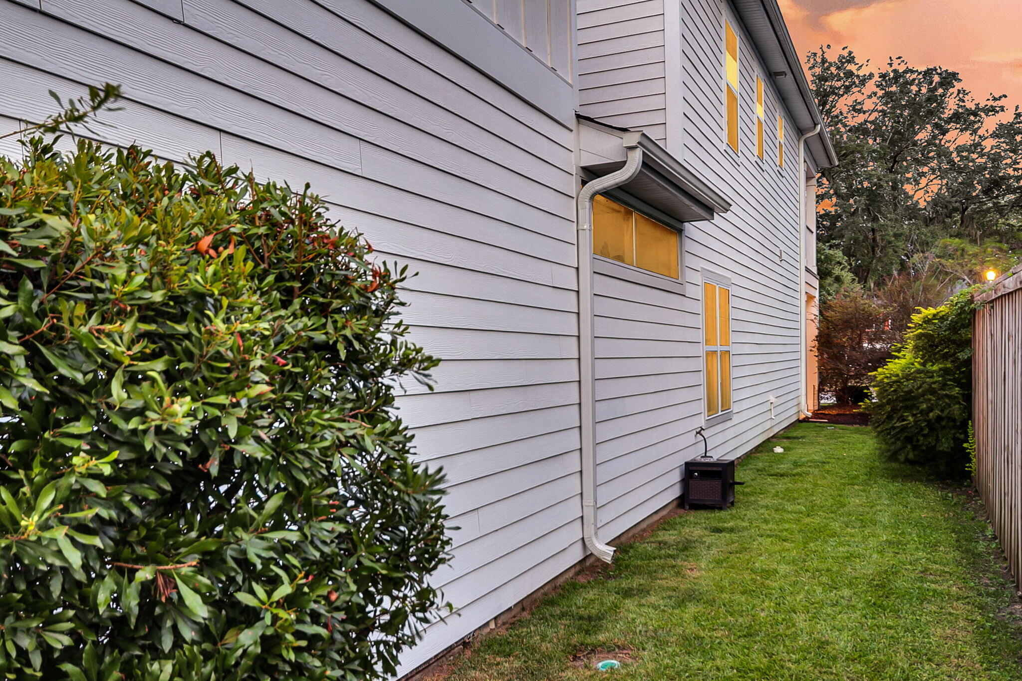 2314 Grandiflora Boulevard